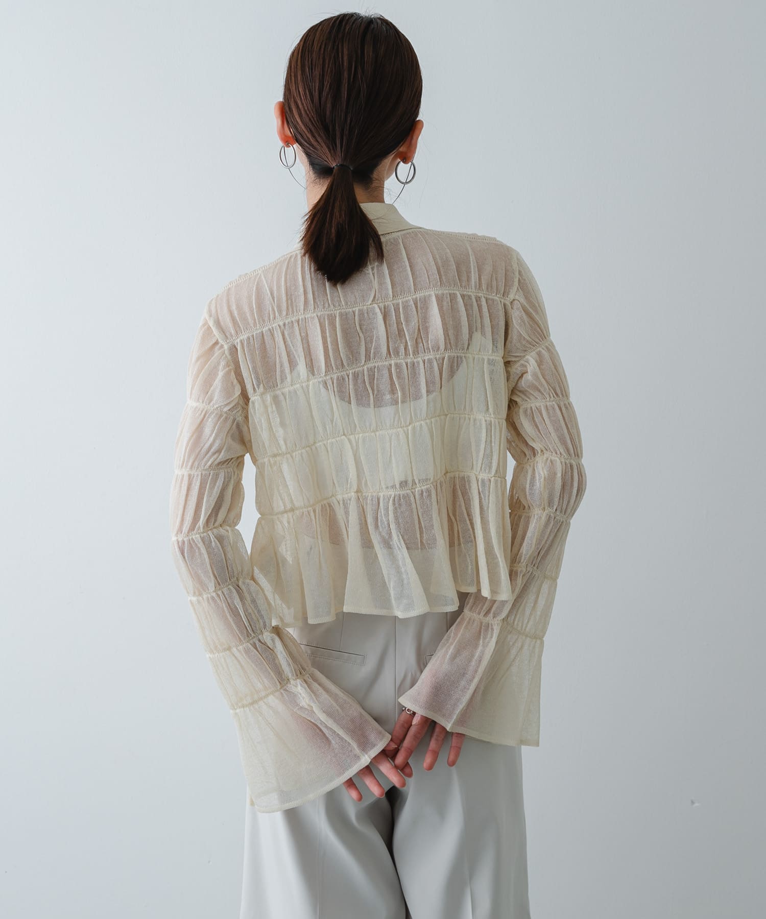Y.BEIGE