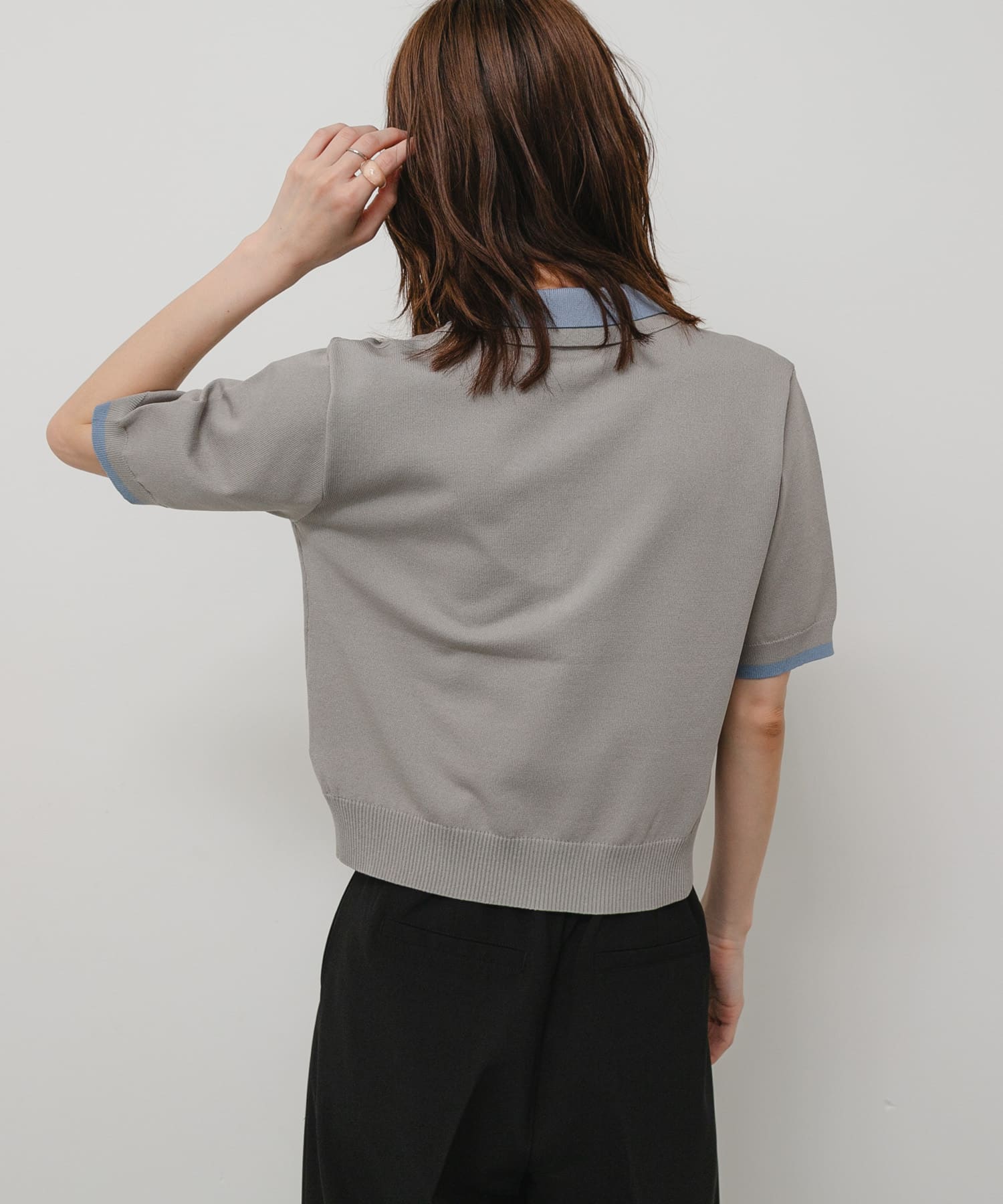 GRY×BLU