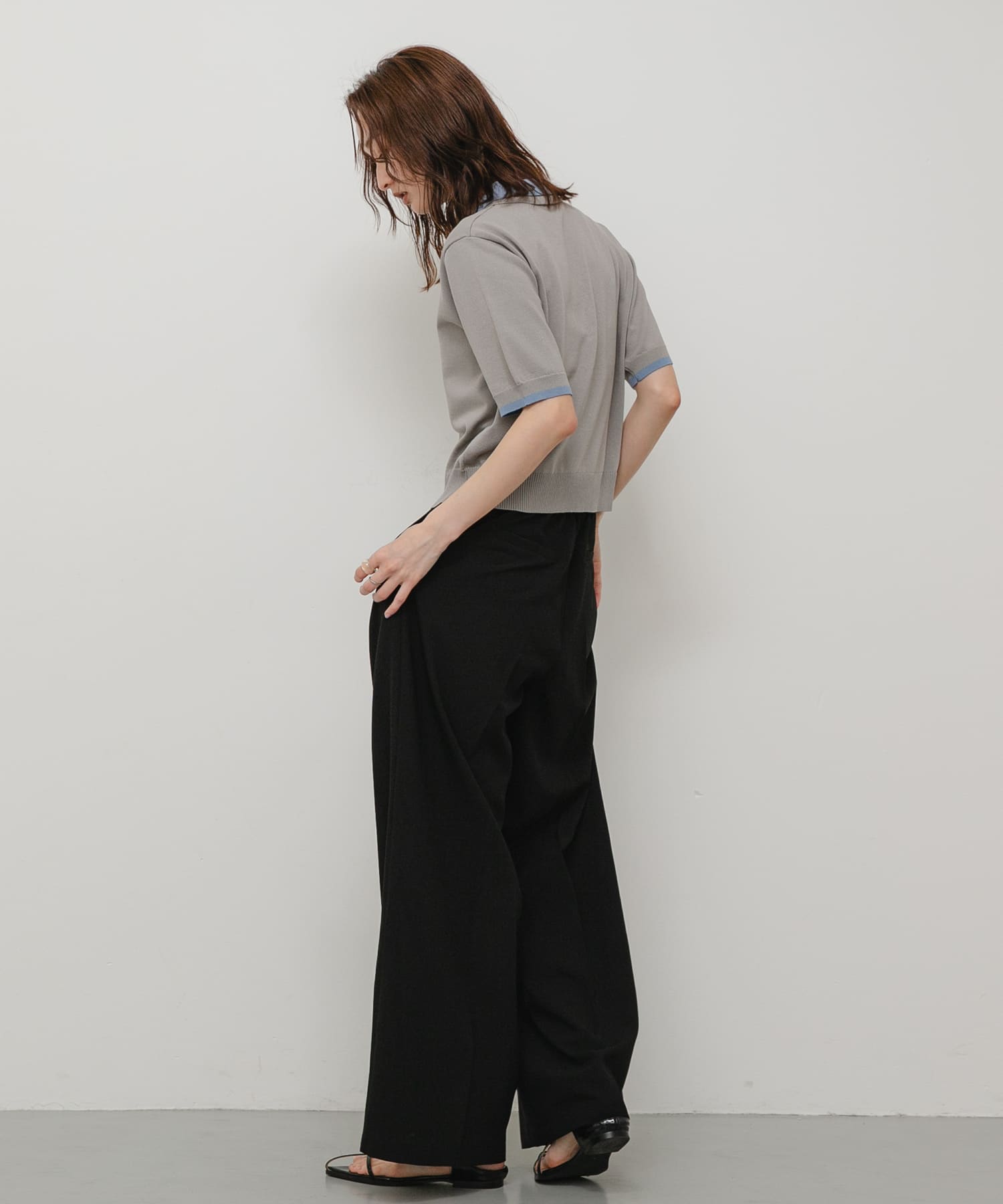 GRY×BLU