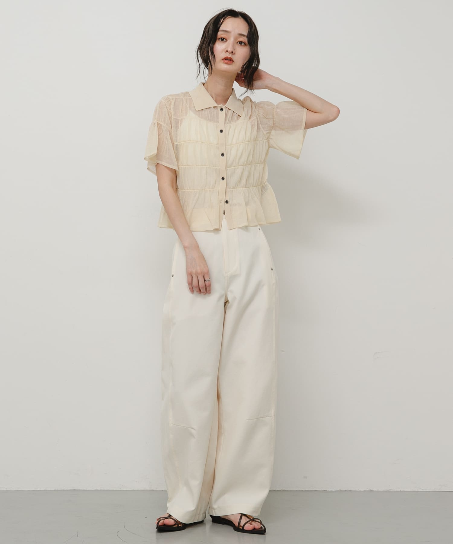Y.BEIGE