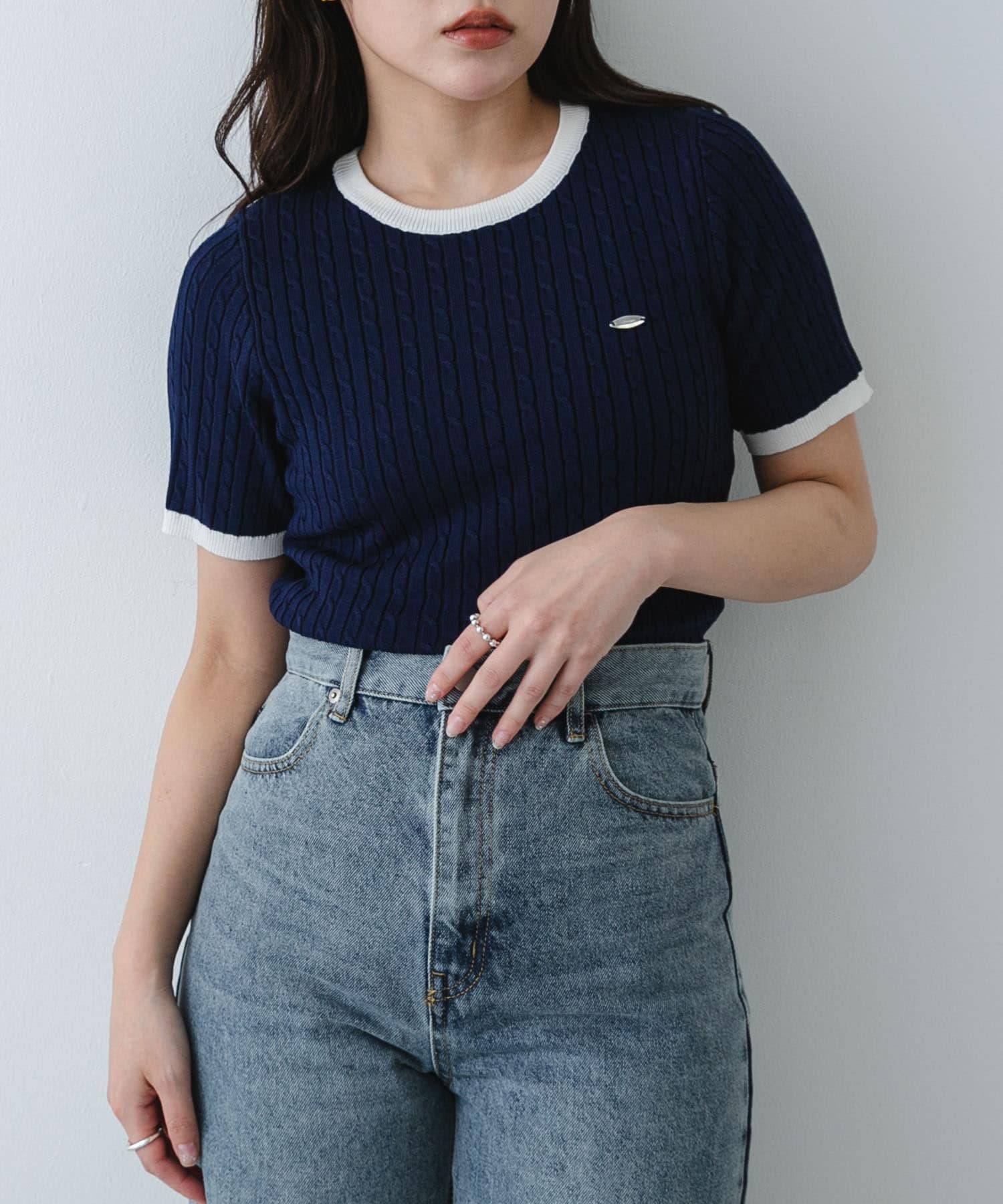 『洗濯可』バイカラーケーブルセーター