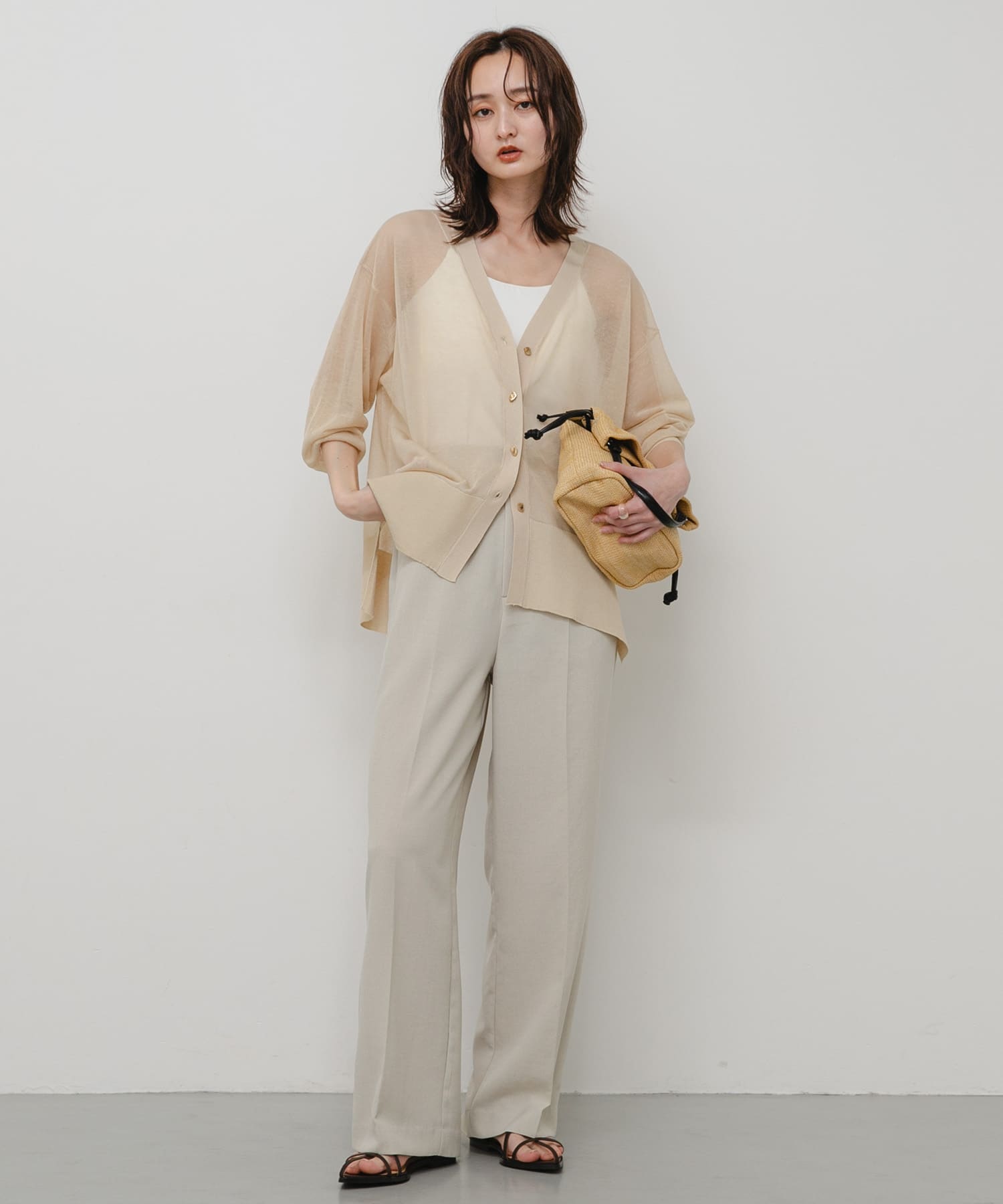 Y.BEIGE
