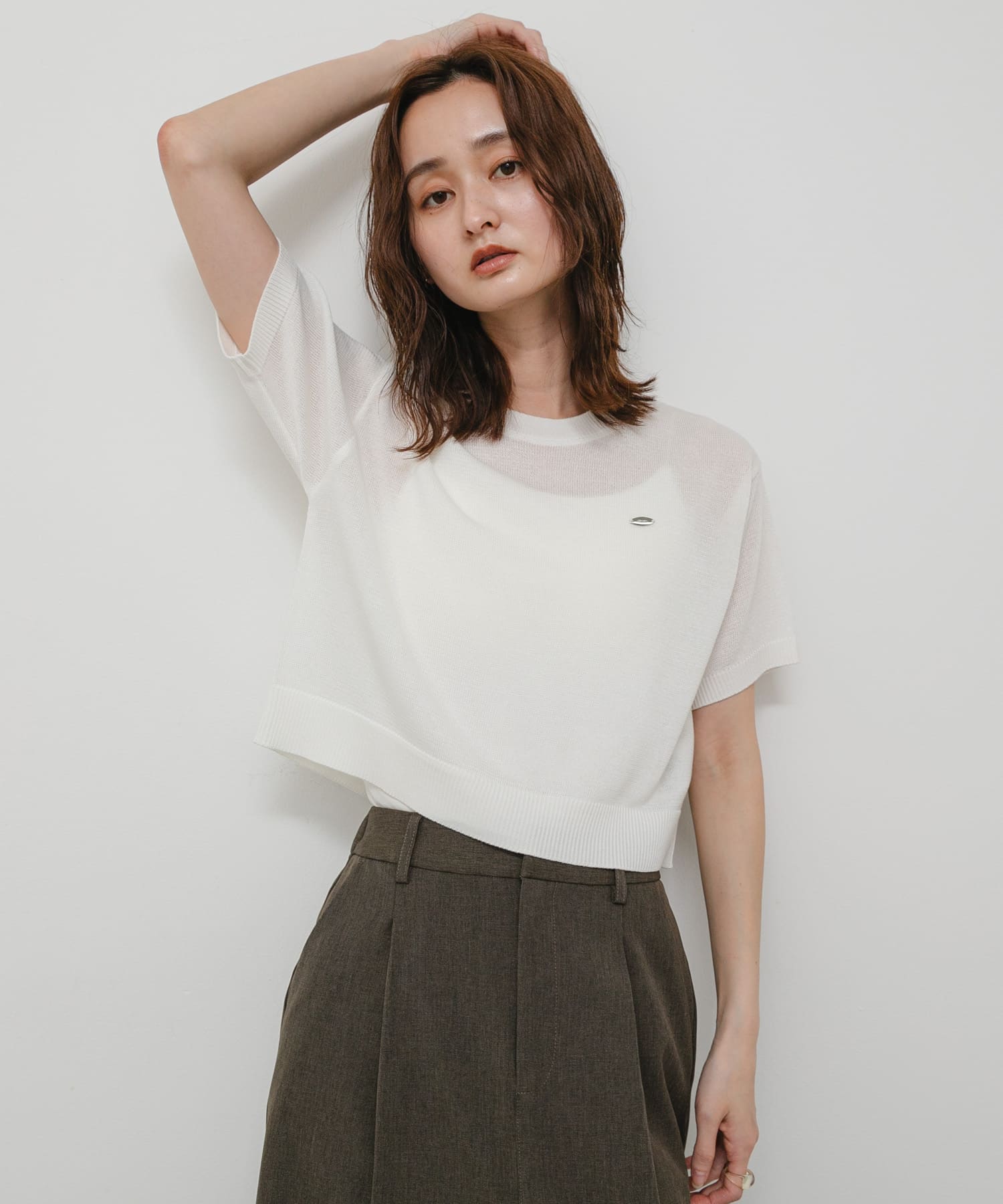 OFF WHITE