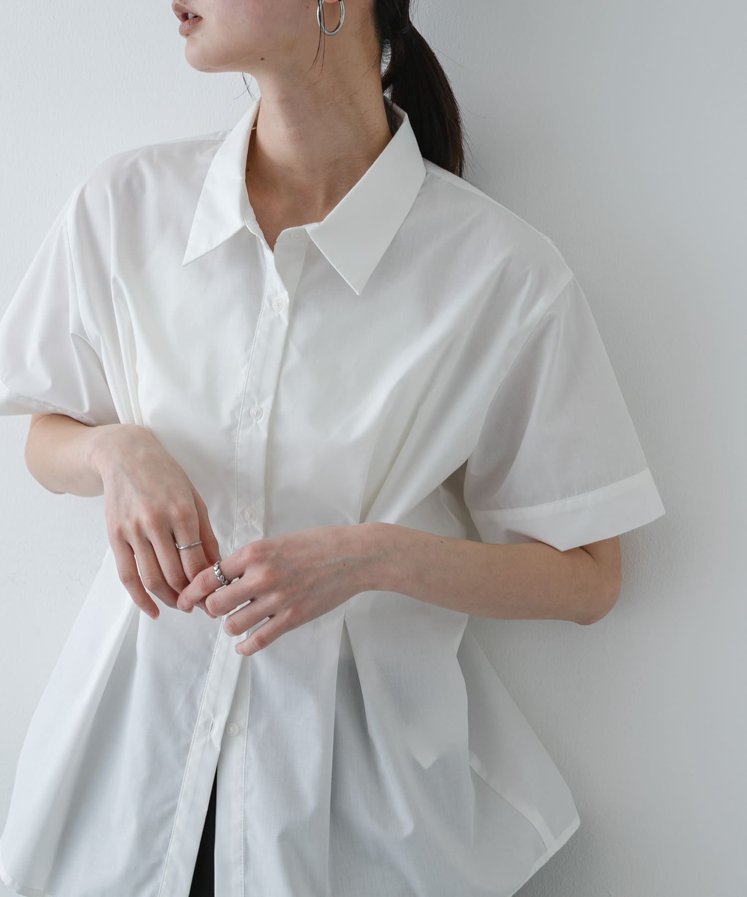 『イージーケア』ウエストタックハーフスリーブシャツ