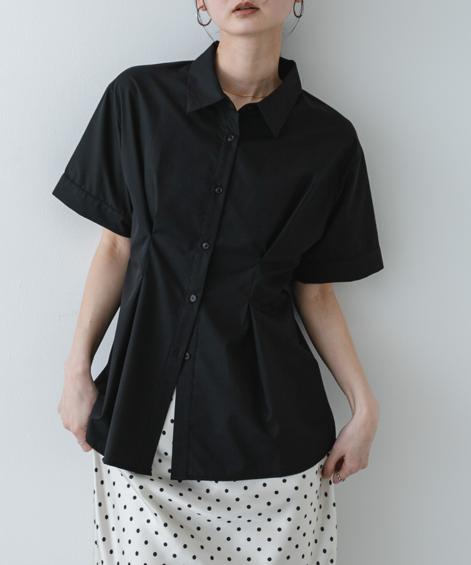 『イージーケア』ウエストタックハーフスリーブシャツ