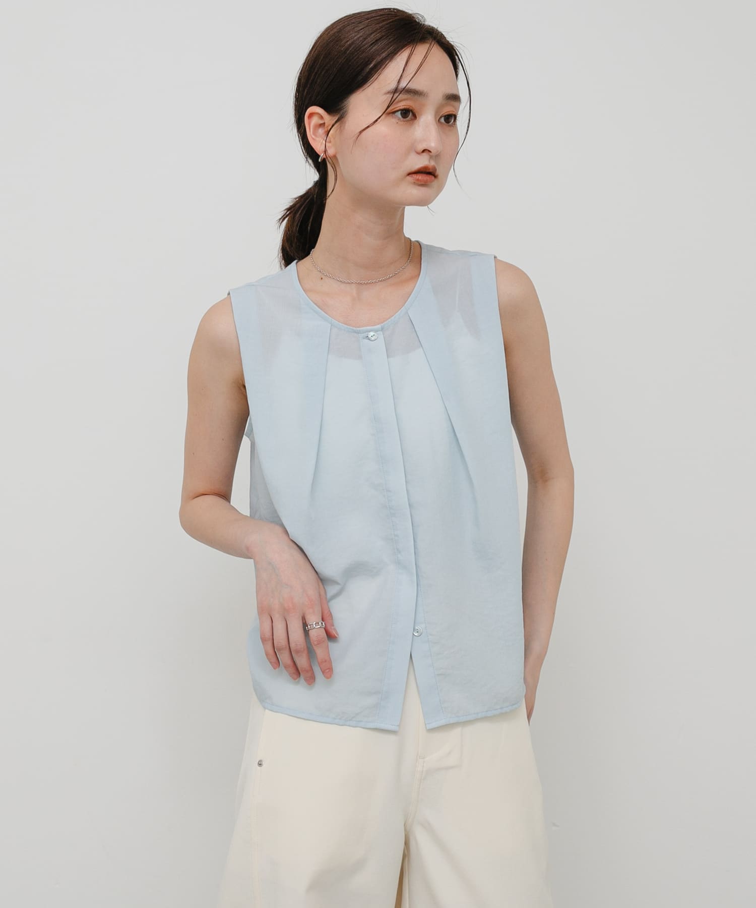 身長：169cm サイズ：one