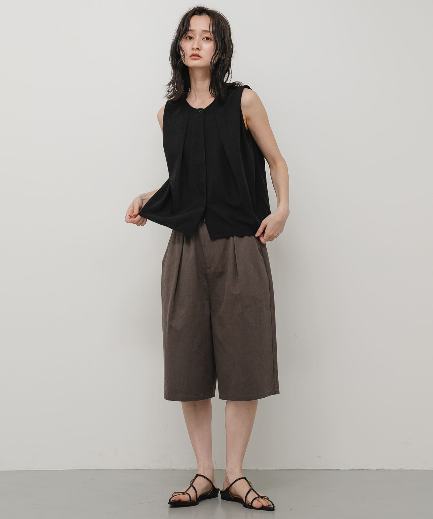 身長：169cm サイズ：one