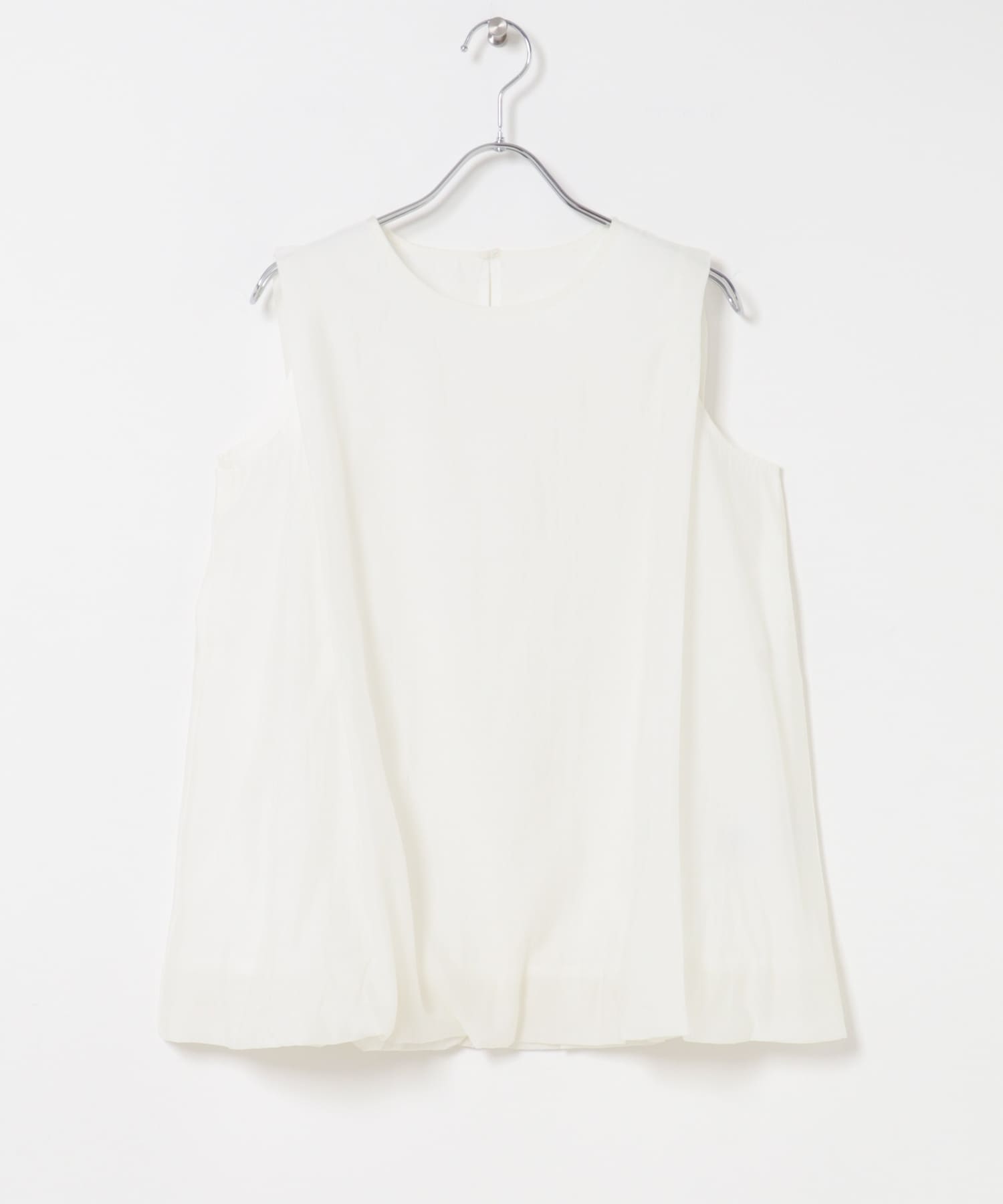 ショルダータックバルーンブラウス OFF WHITE One