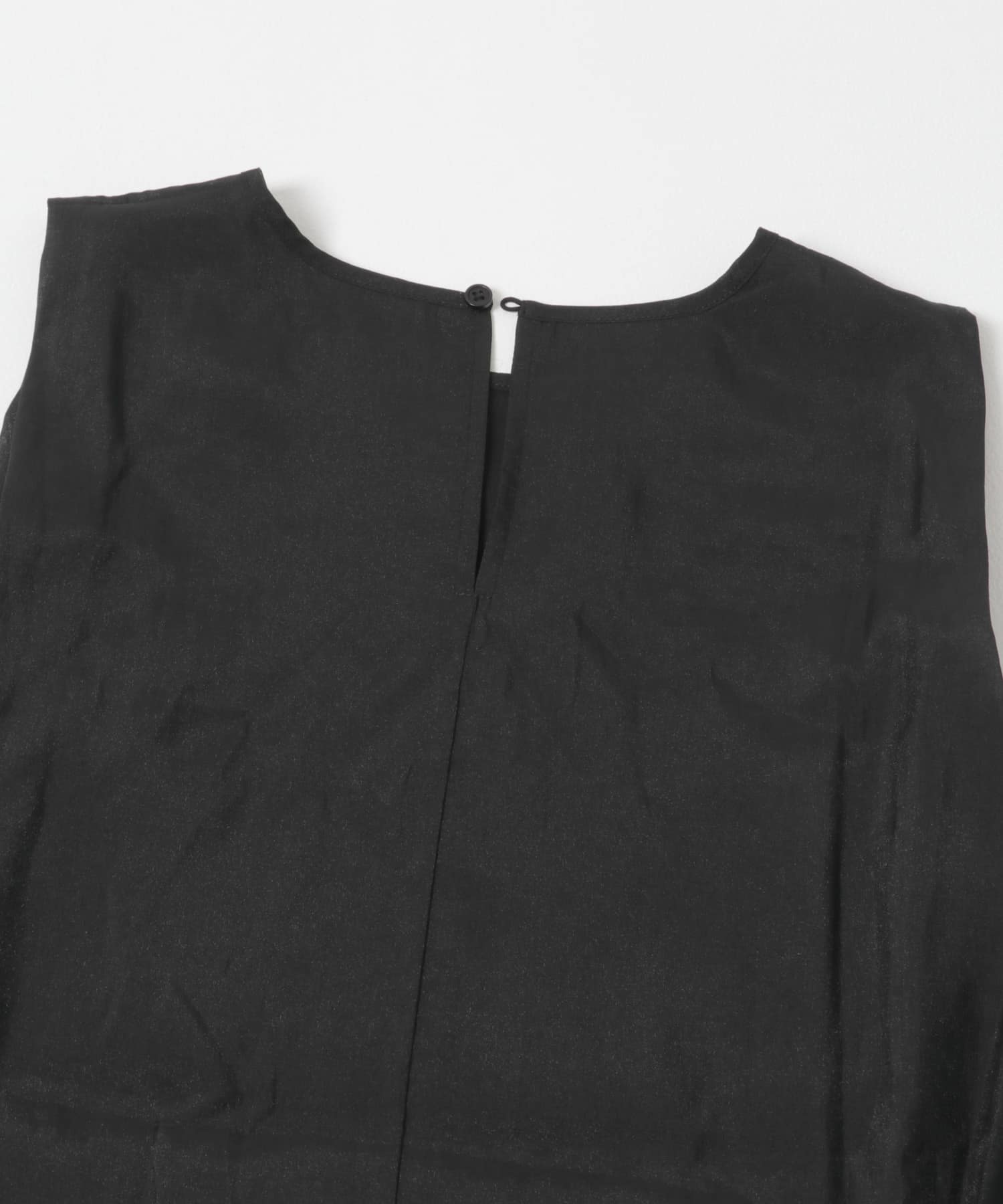 ショルダータックバルーンブラウス BLACK One