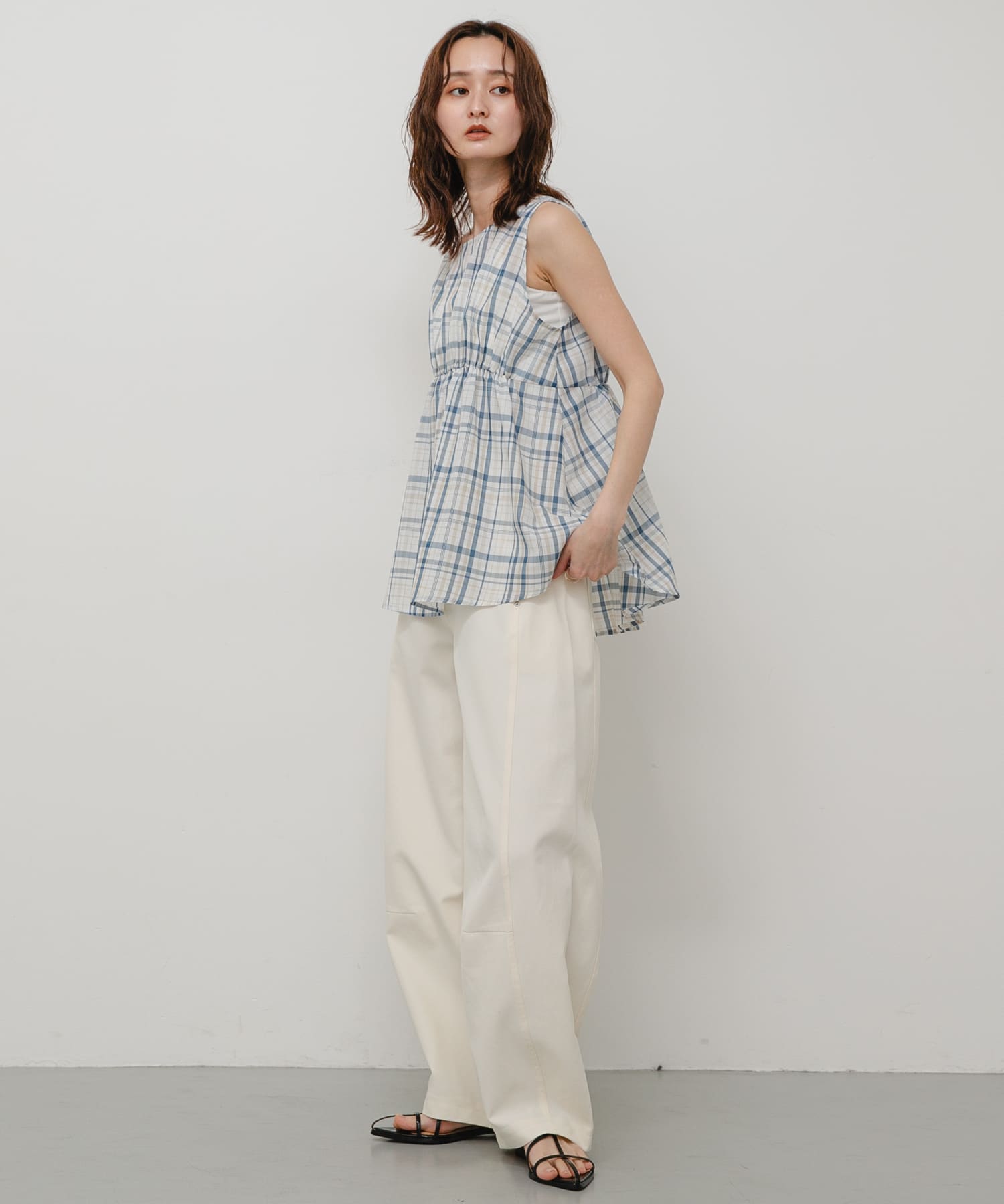 身長：169cm サイズ：one