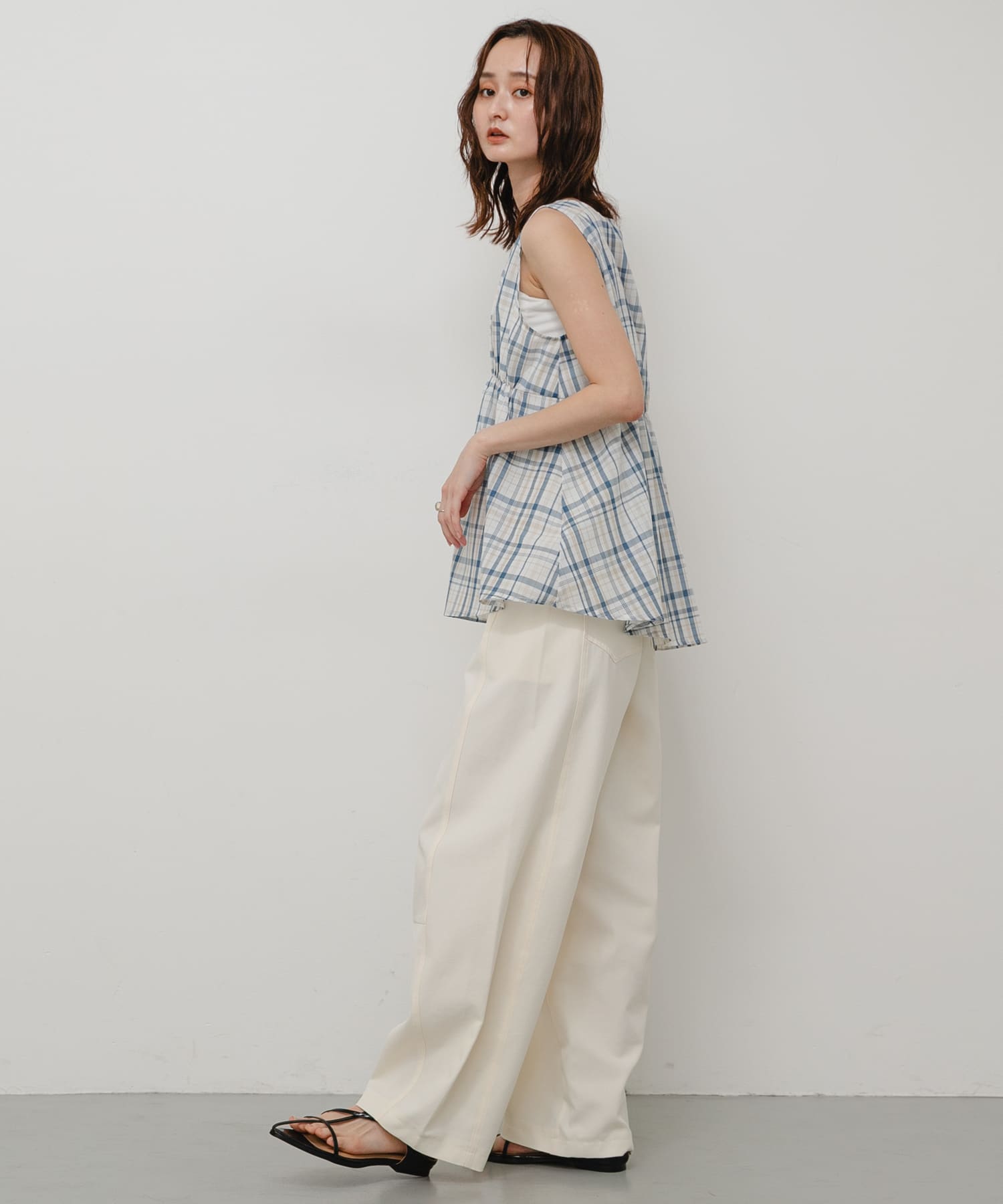 身長：169cm サイズ：one