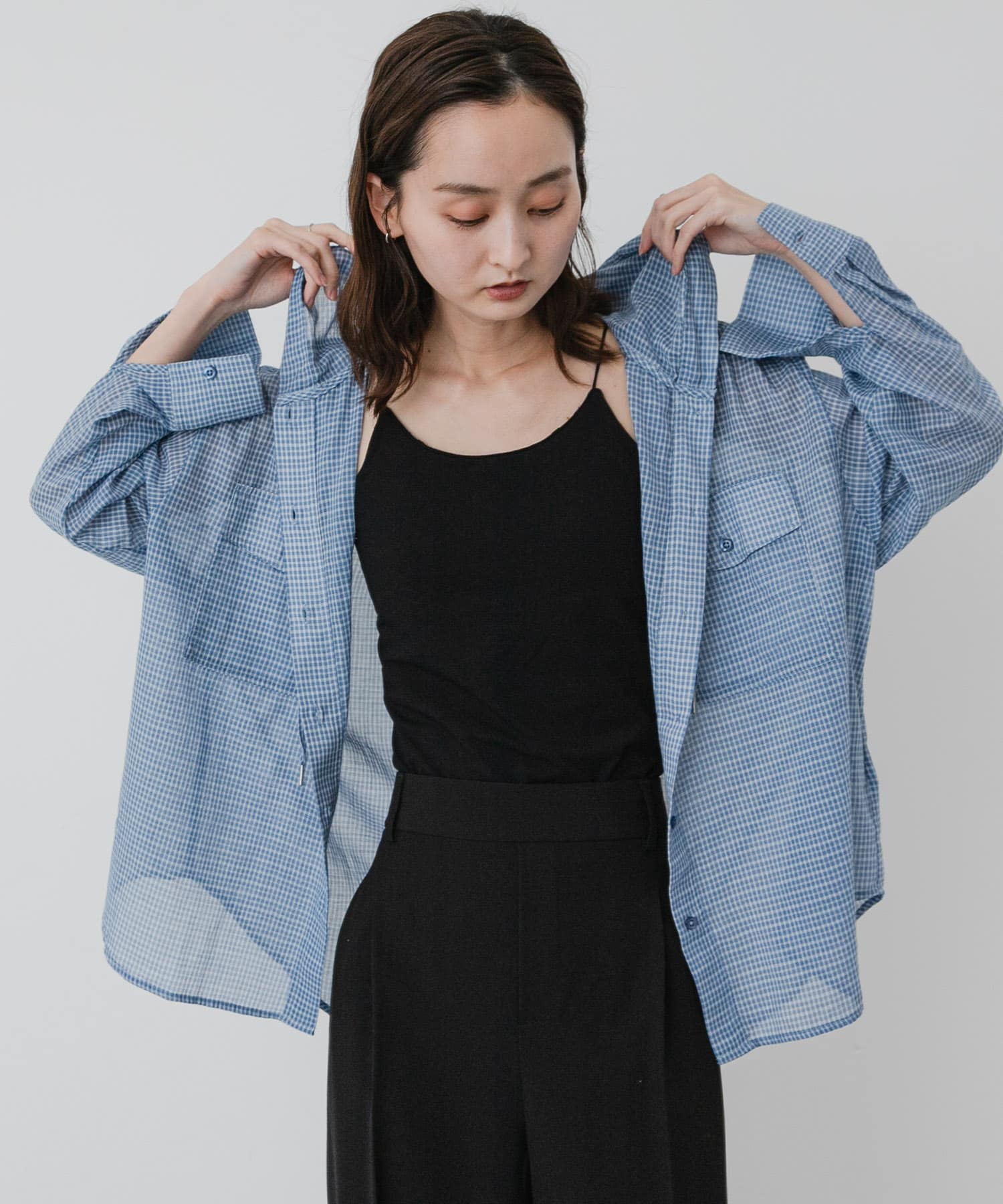 BLU×WHT