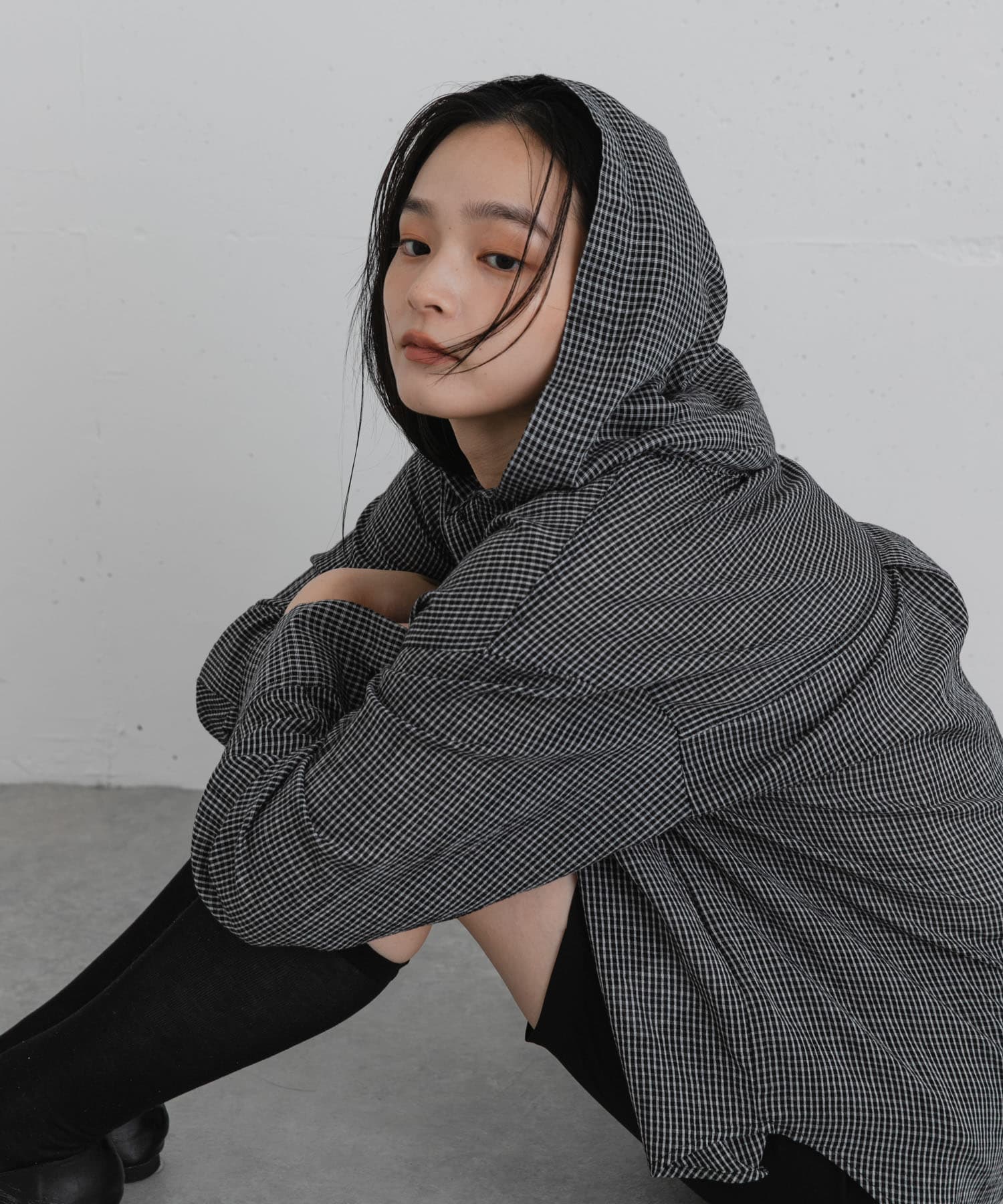 BLK×WHT