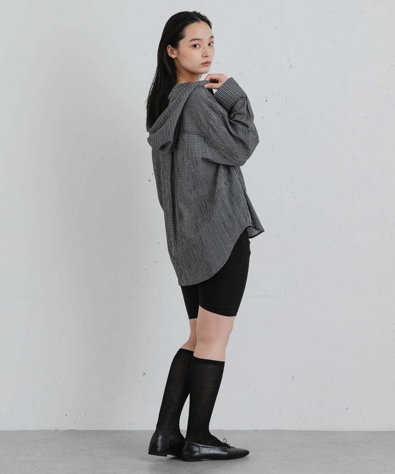 BLK×WHT