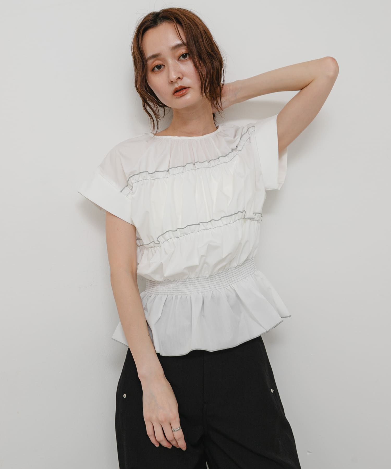 OFF WHITE