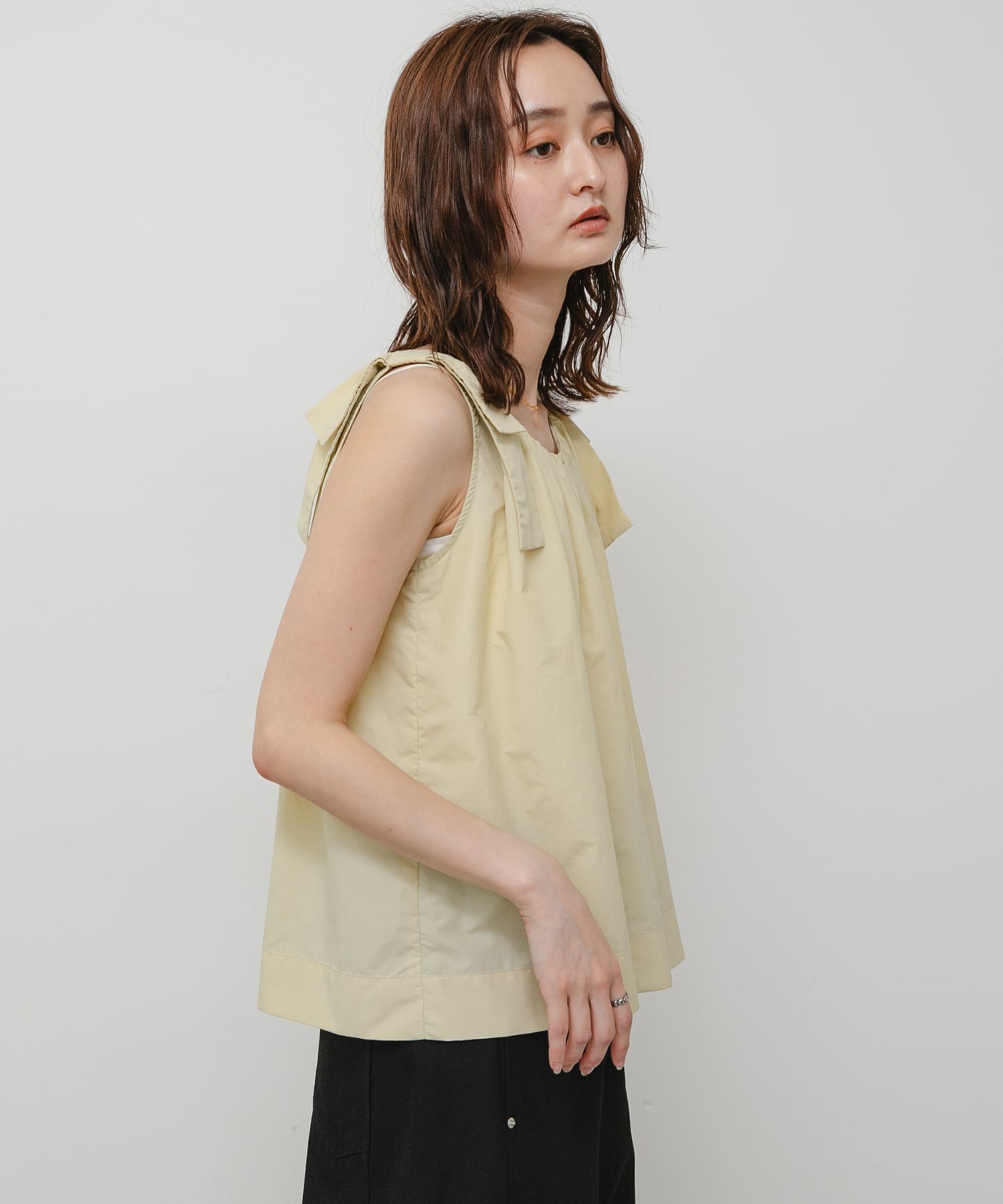ショルダーリボンブラウス(One BEIGE): トップス｜URBAN RESEARCH公式
