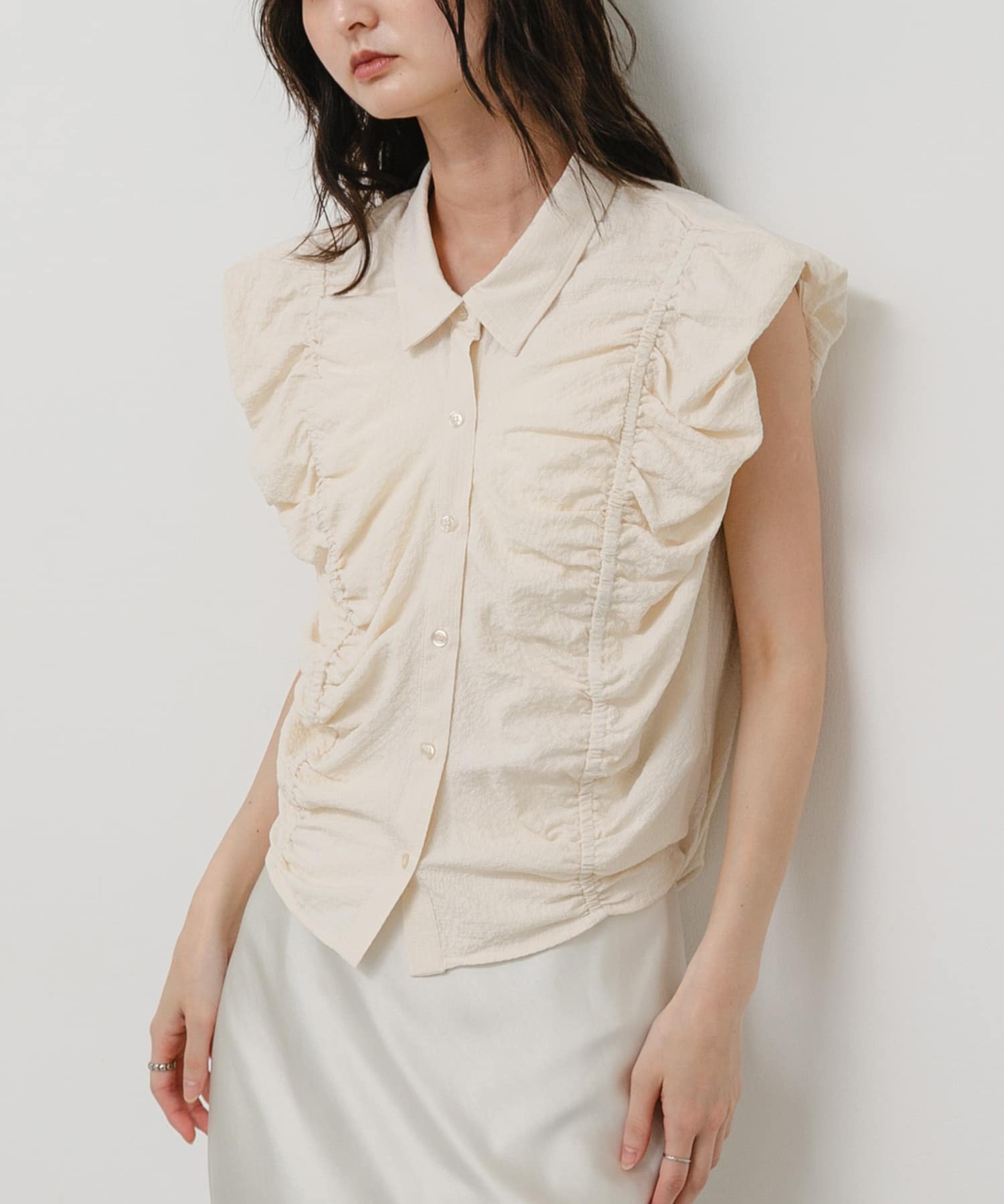 シアーシャーリングパフショルダーブラウス