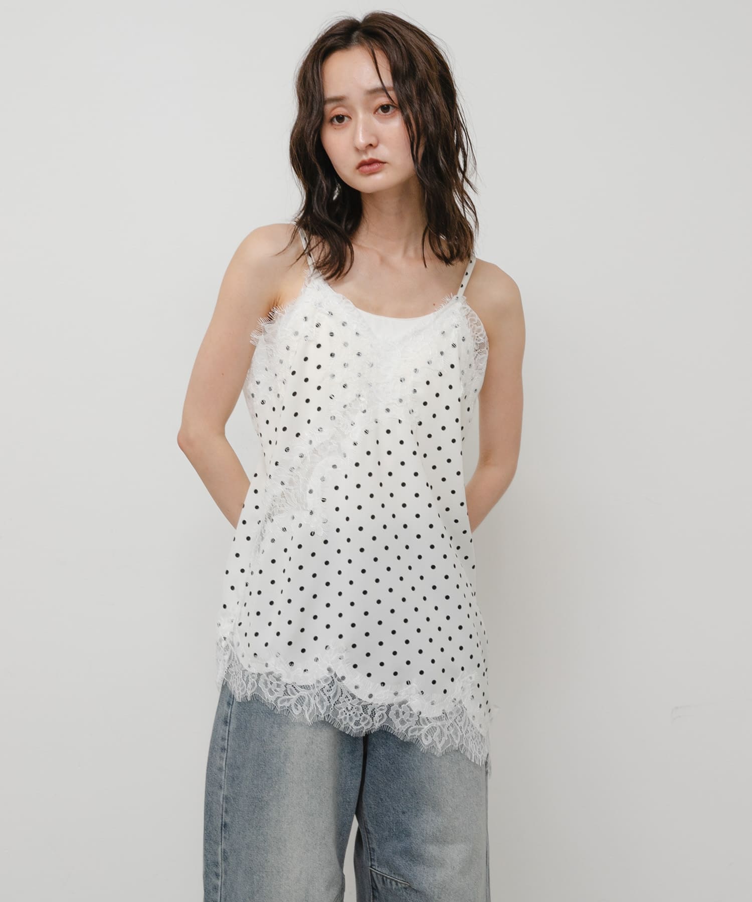 WHT×BLK