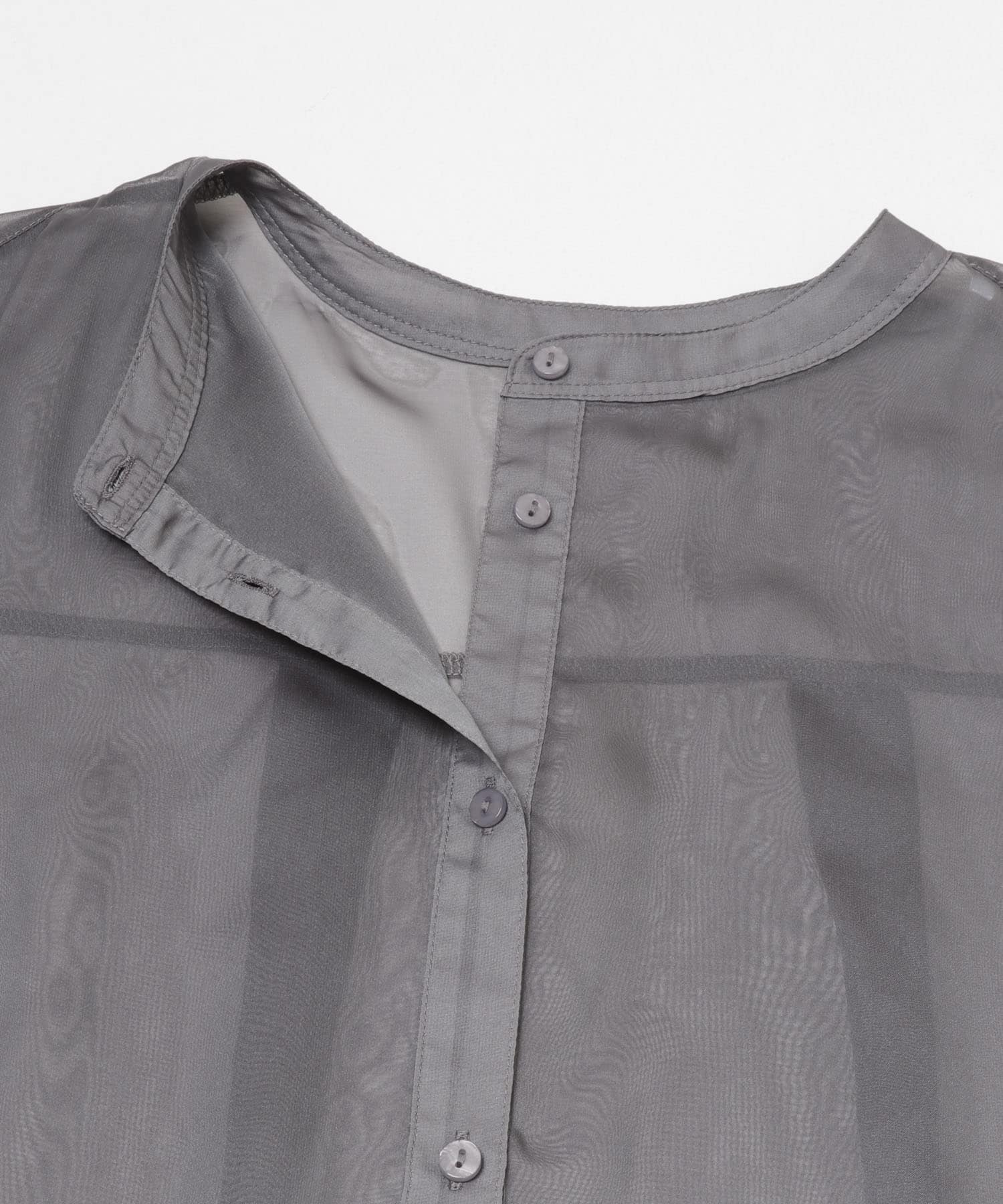 バンドカラーシャンブレーシアーシャツ(One CHARCOAL): トップス