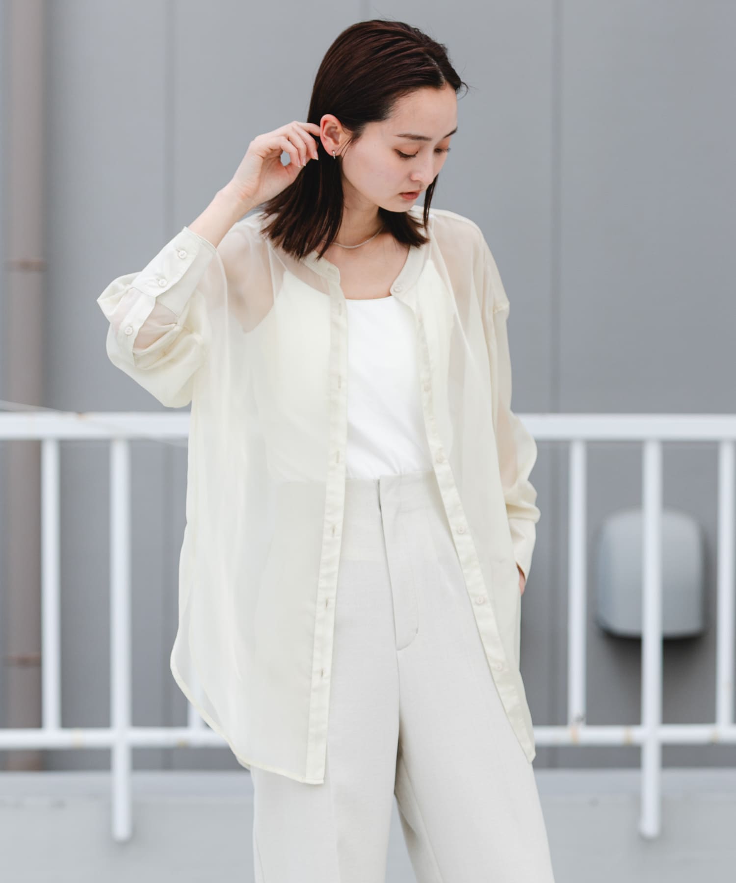 IVORY