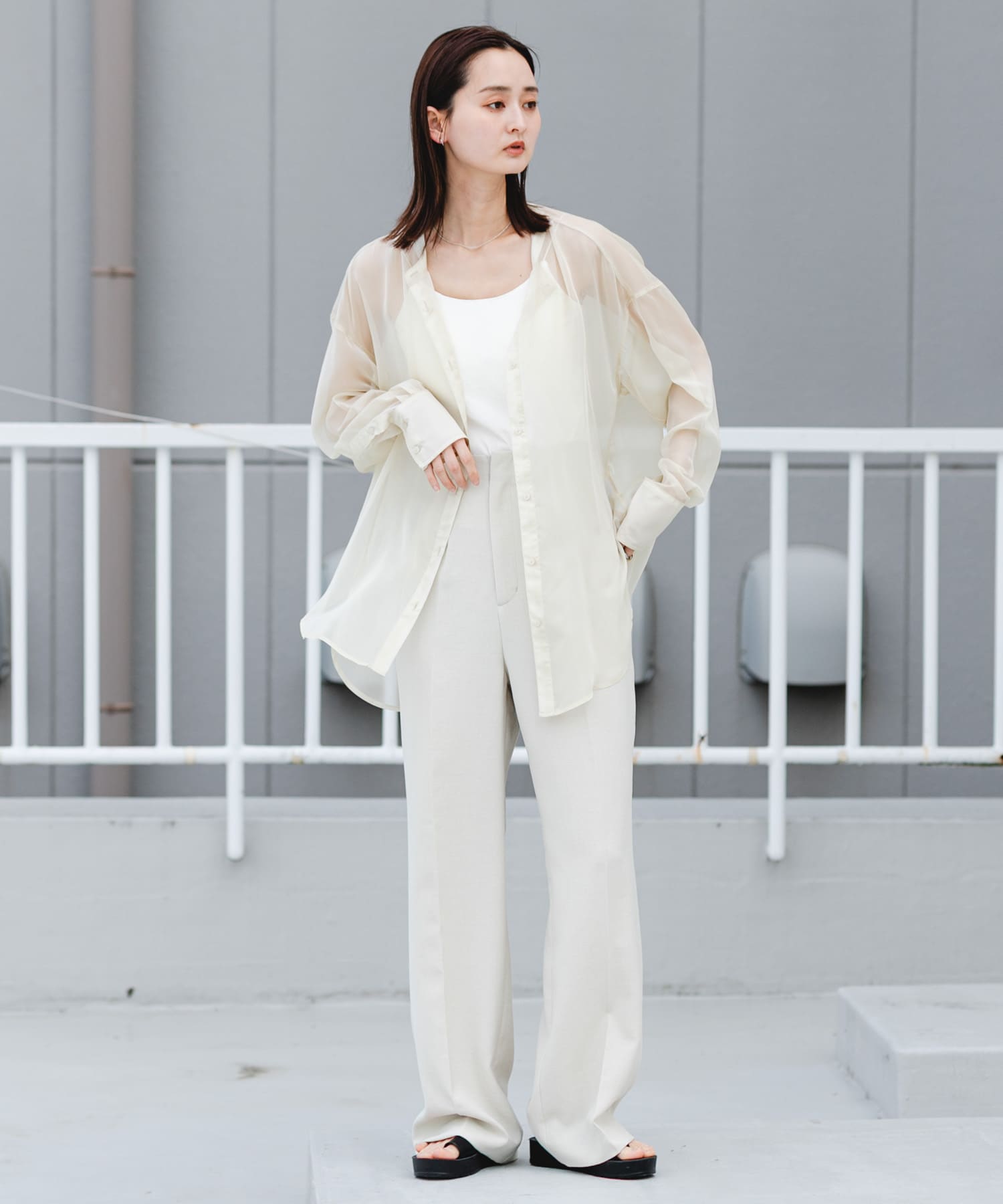IVORY