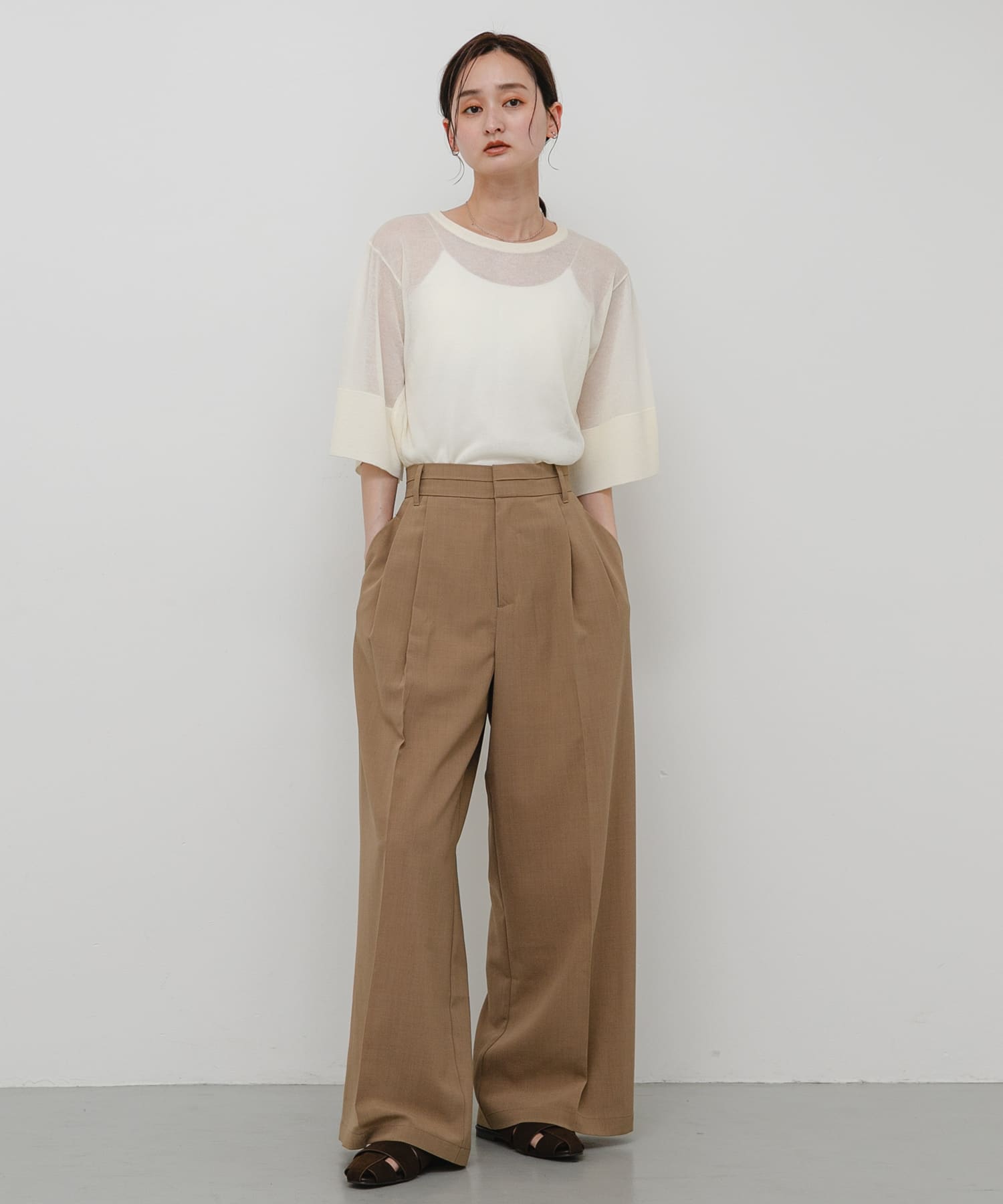 BEIGE