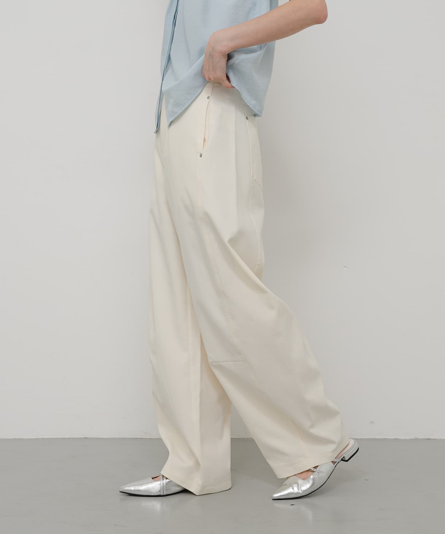 IVORY