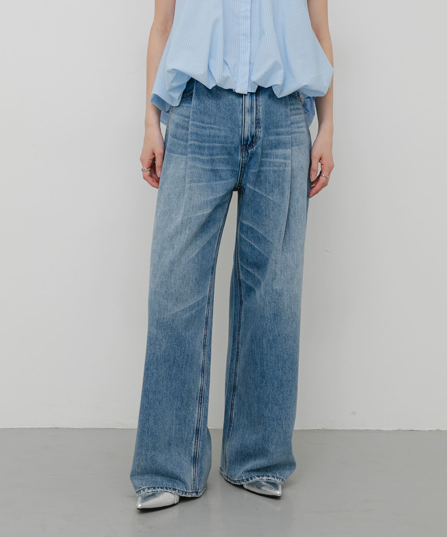 L.INDIGO
