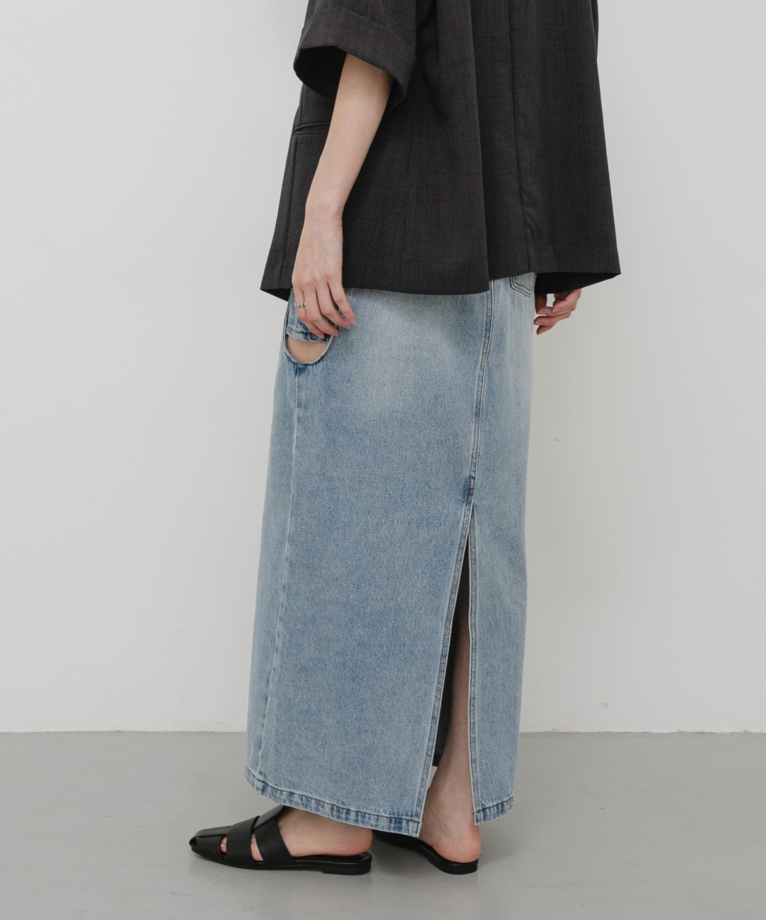 L.INDIGO