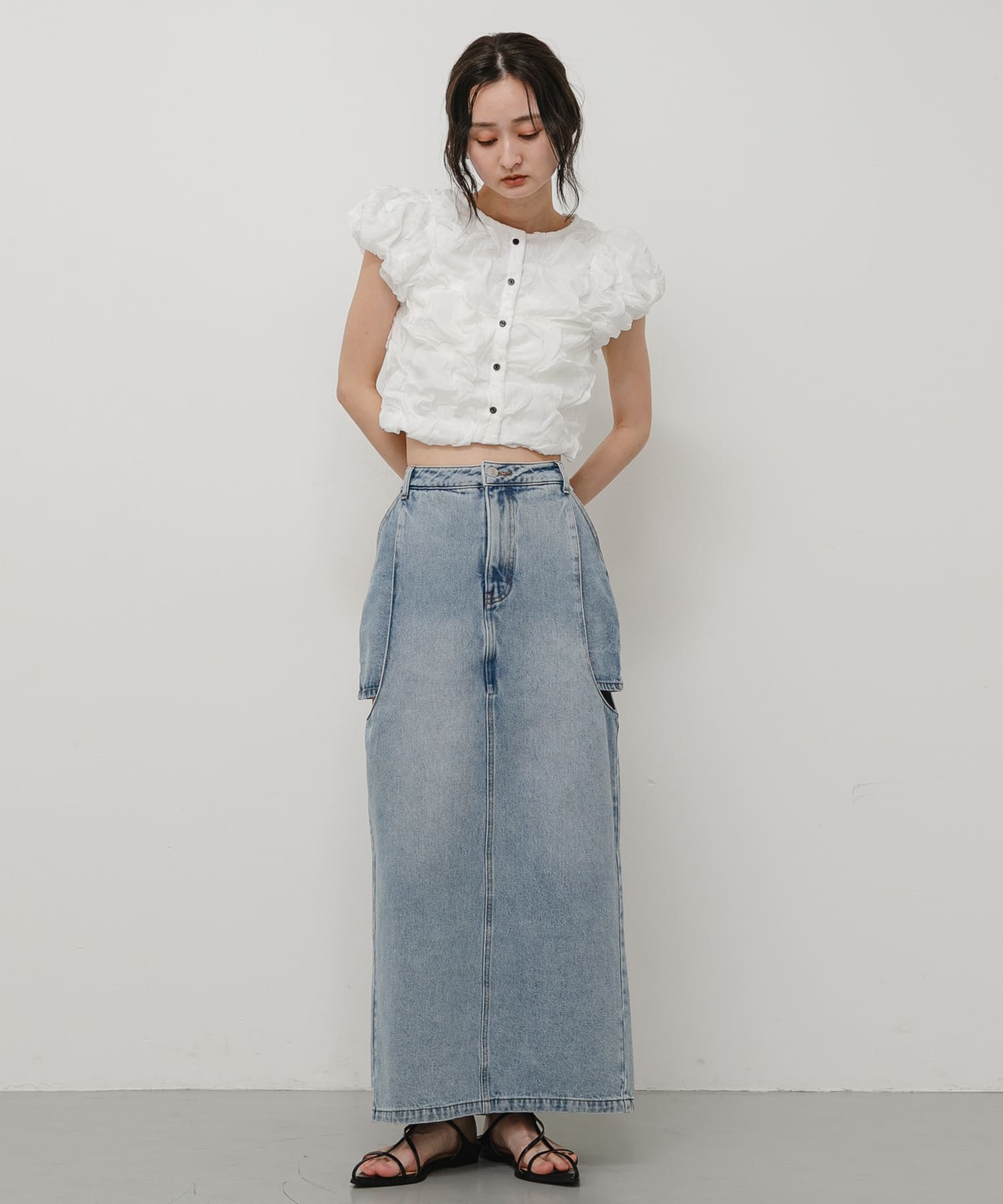 L.INDIGO