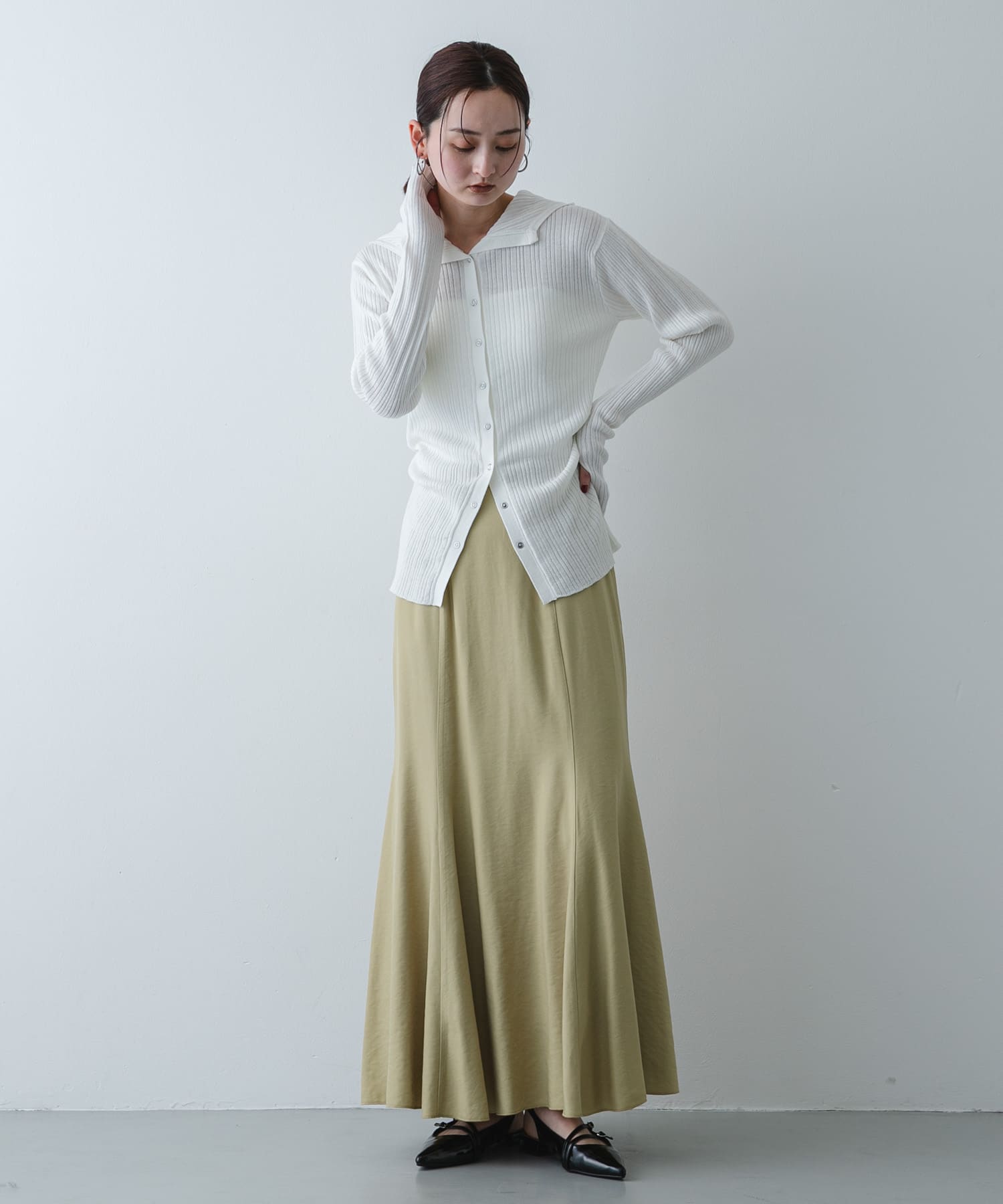 Y.BEIGE