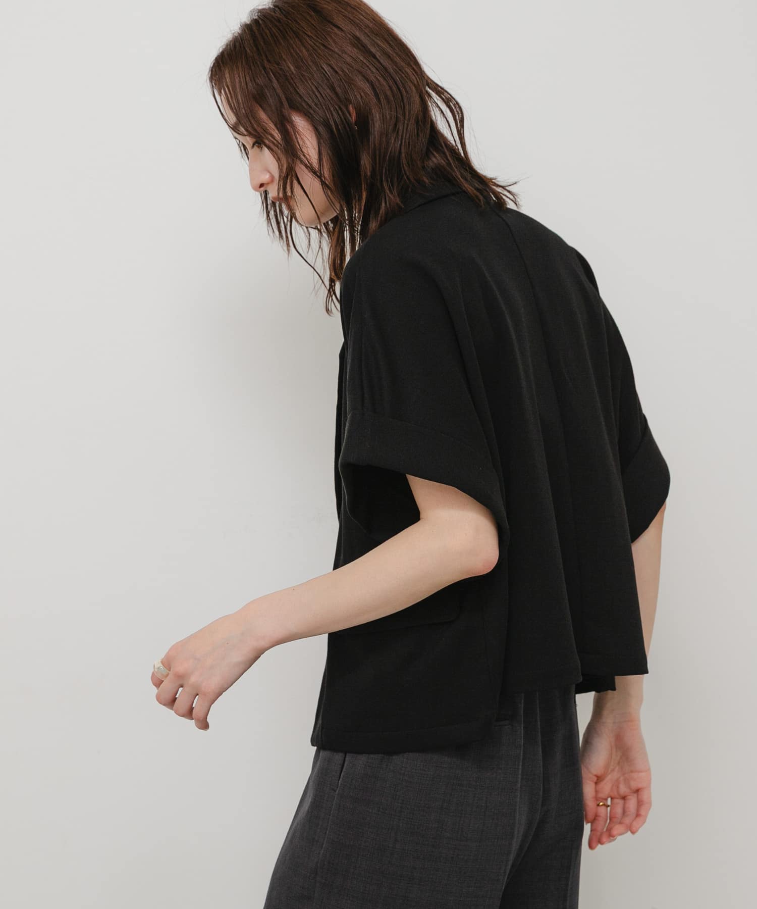 身長：169cm サイズ：one