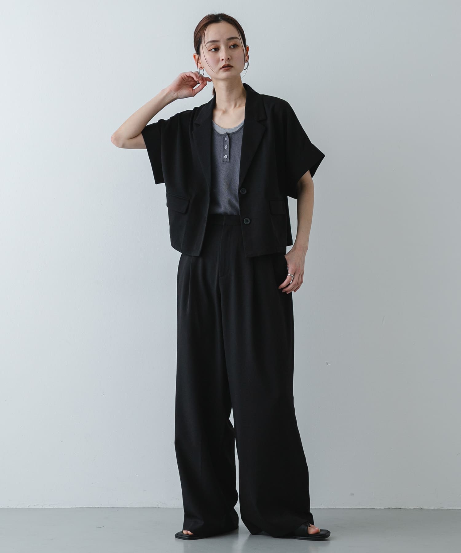 身長：169cm サイズ：one