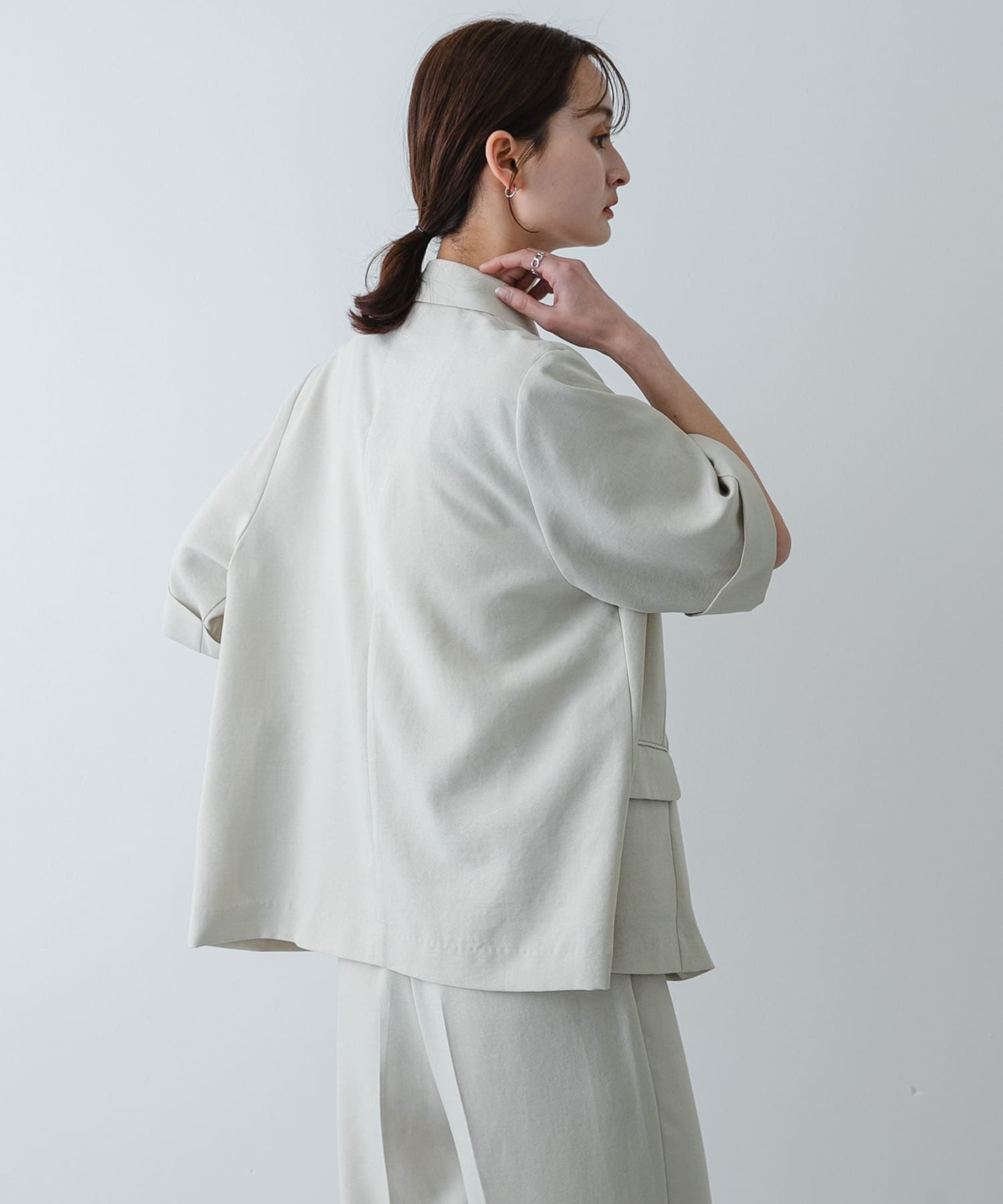 身長：169cm サイズ：one