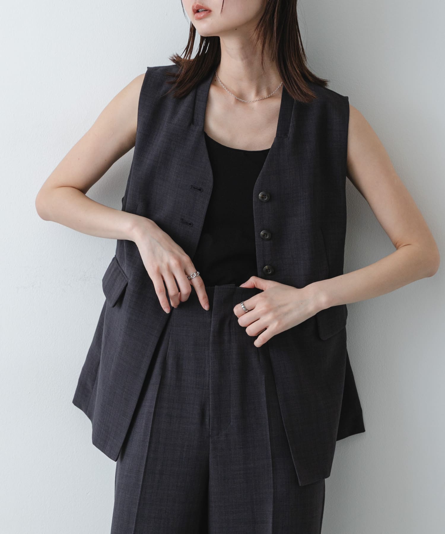 『UR TECH DRYLUXE』リネンライクジレ