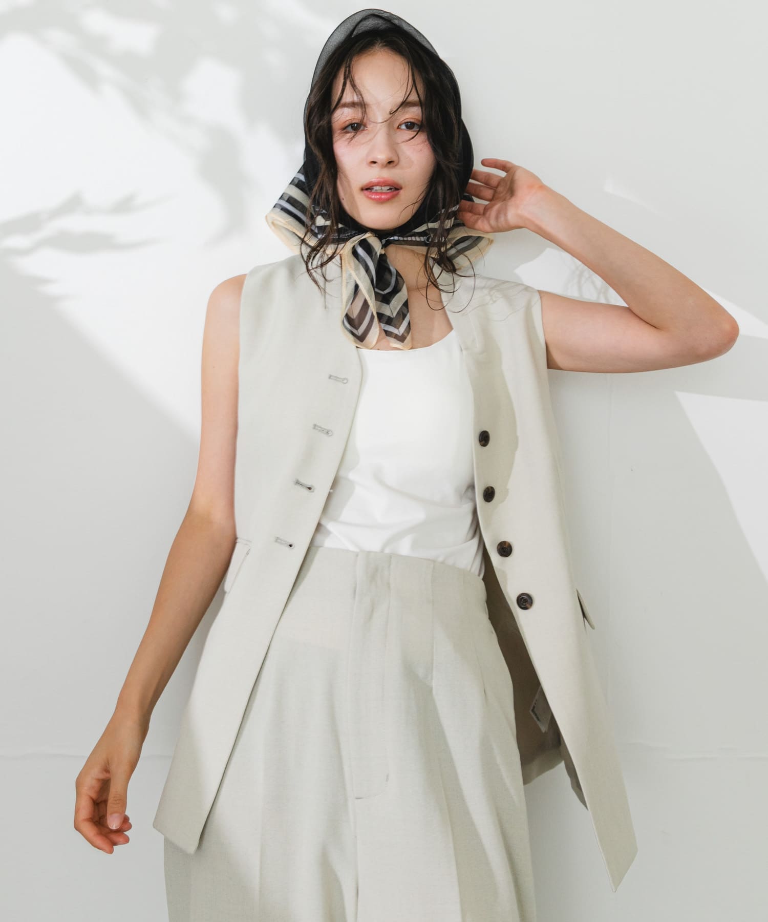 『UR TECH DRYLUXE』リネンライクジレ
