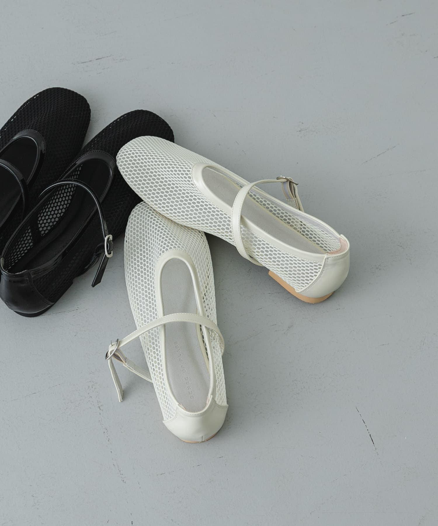 『軽量』メッシュフラットシューズ IVORY S