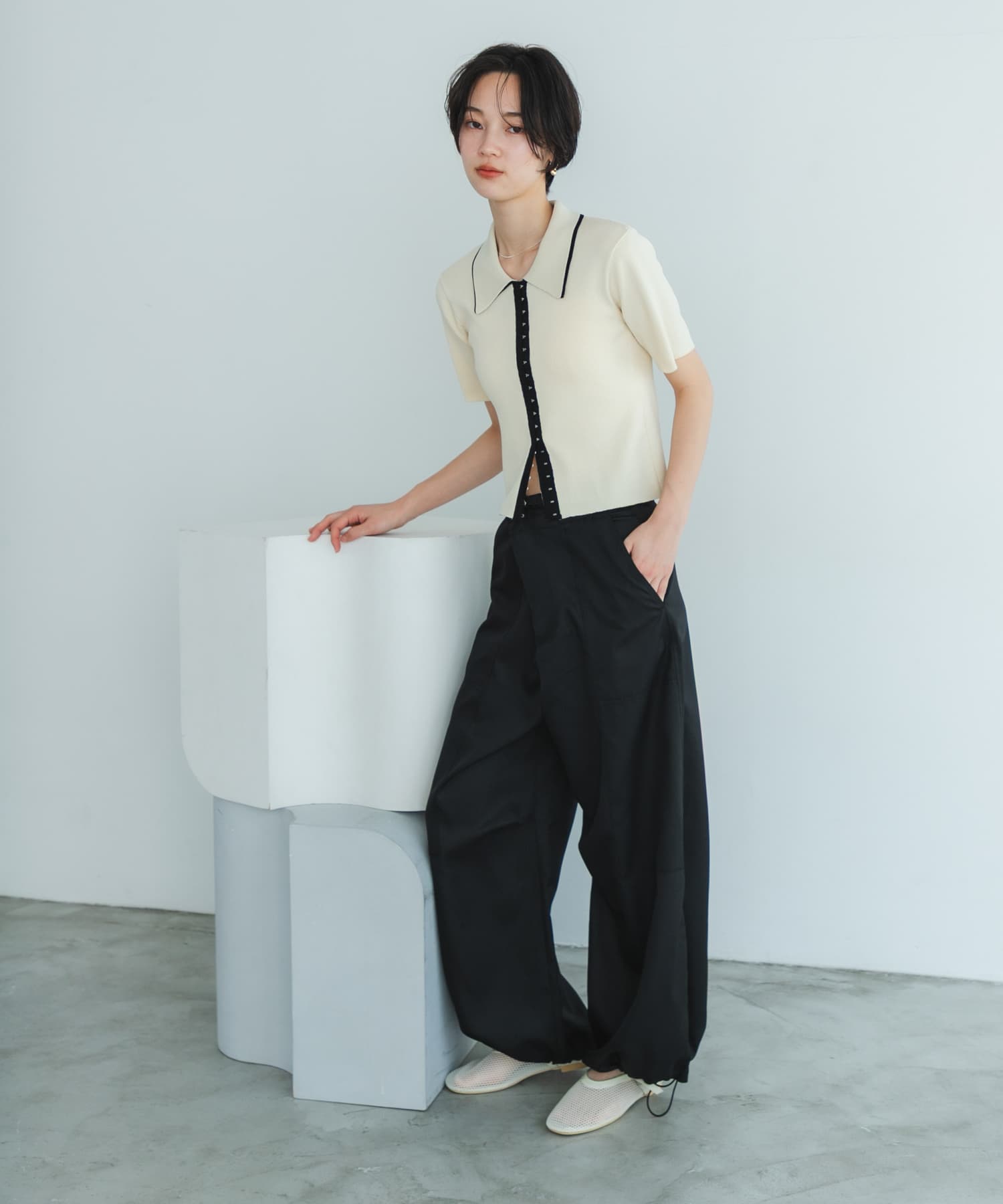 『軽量』メッシュフラットシューズ IVORY M