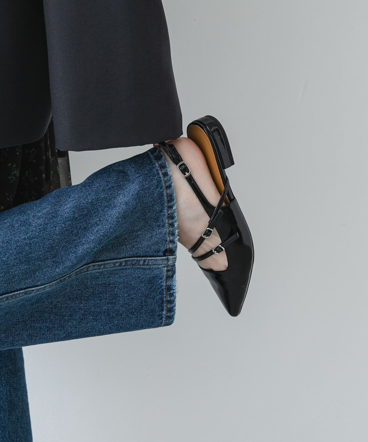 『軽量/消臭/抗菌』ベルトデザインミュール