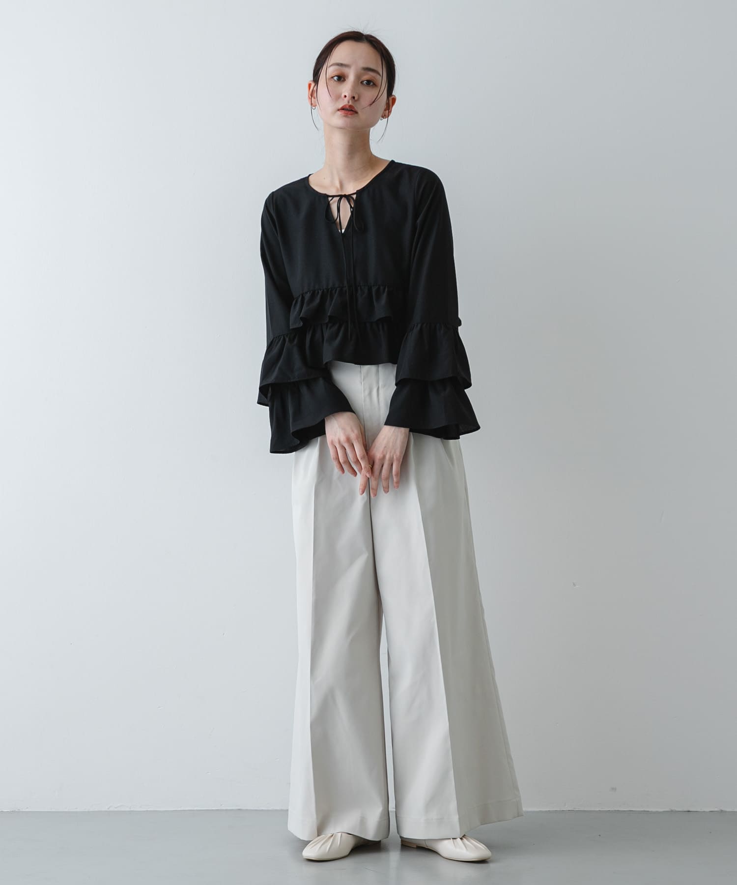 『抗菌/消臭』ギャザーフラットパンプス IVORY S