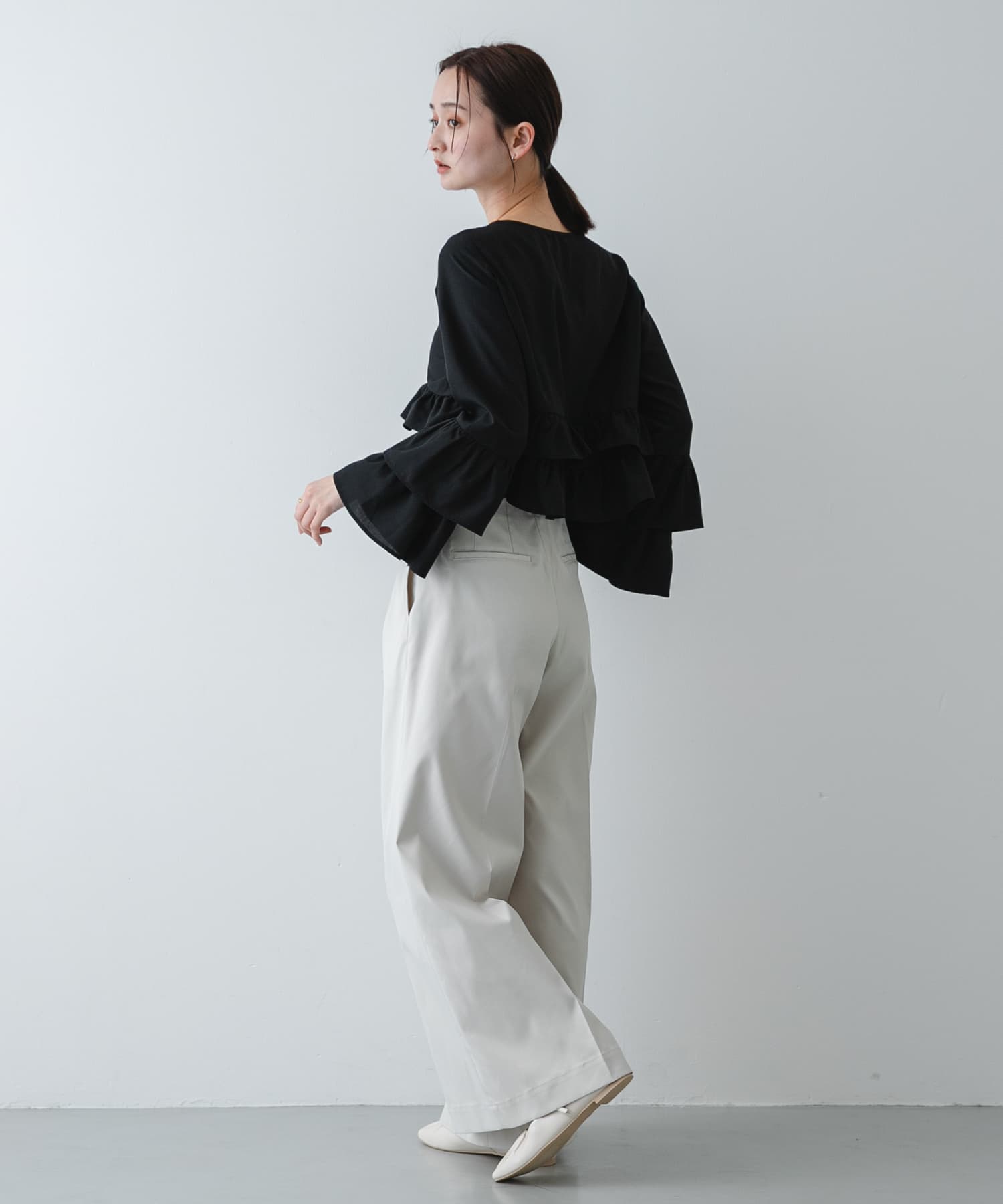 IVORY