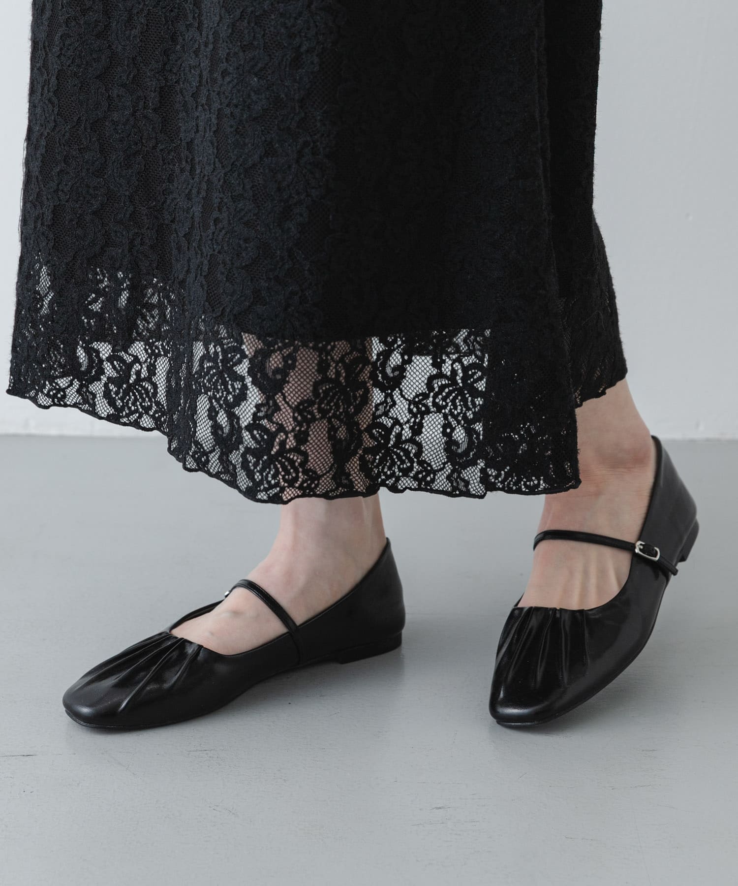 『抗菌/消臭』ギャザーフラットパンプス