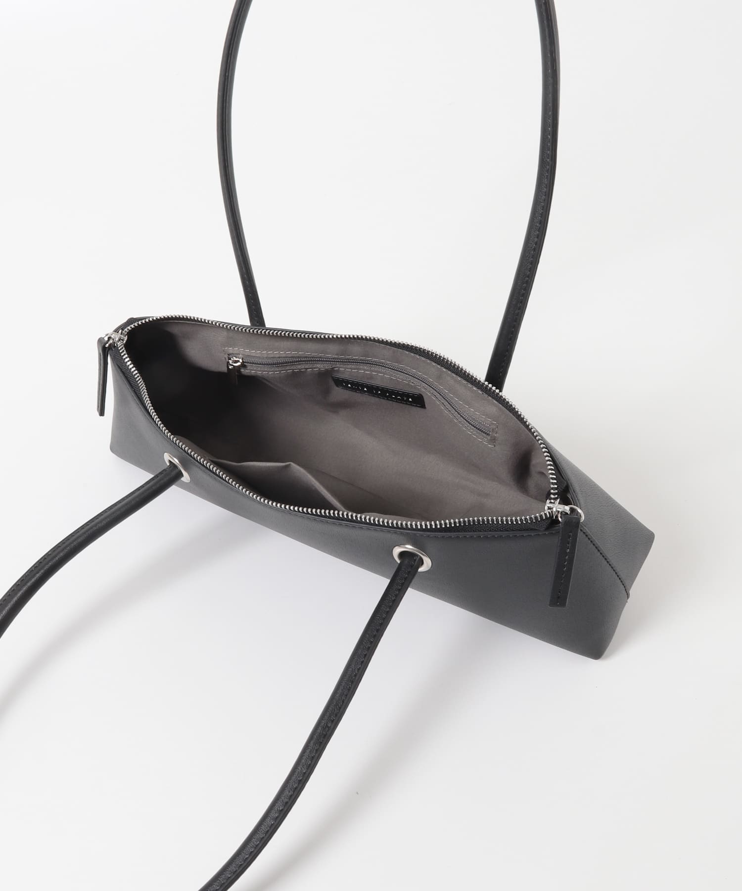 マルチケースツキワイドショルダーバッグ BLK×SLV One