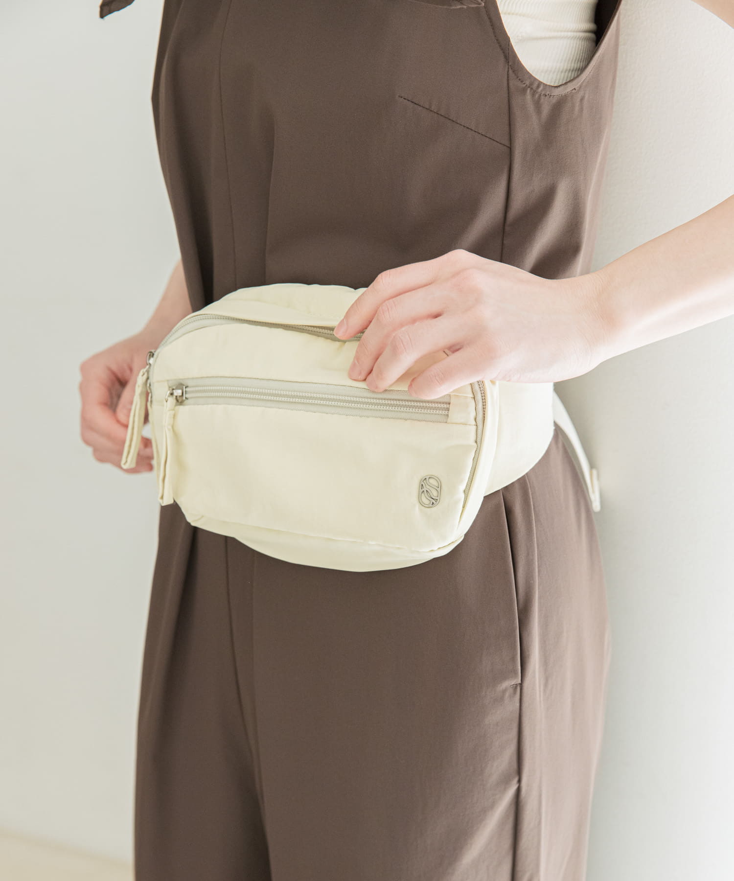 撥水ナイロンウエストポーチ Y.BEIGE One