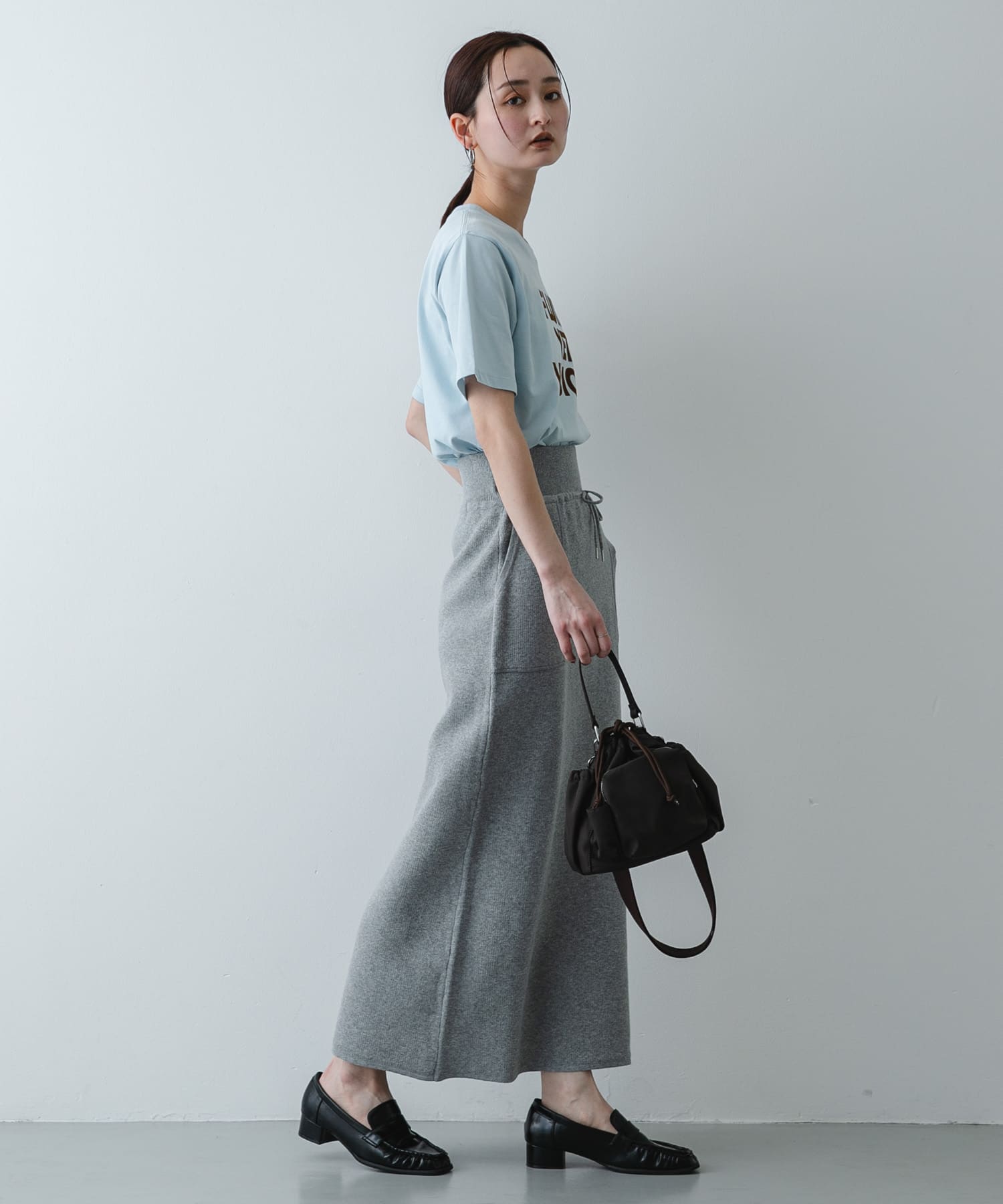 『撥水』ポケットデザインナイロンバッグ BROWN One