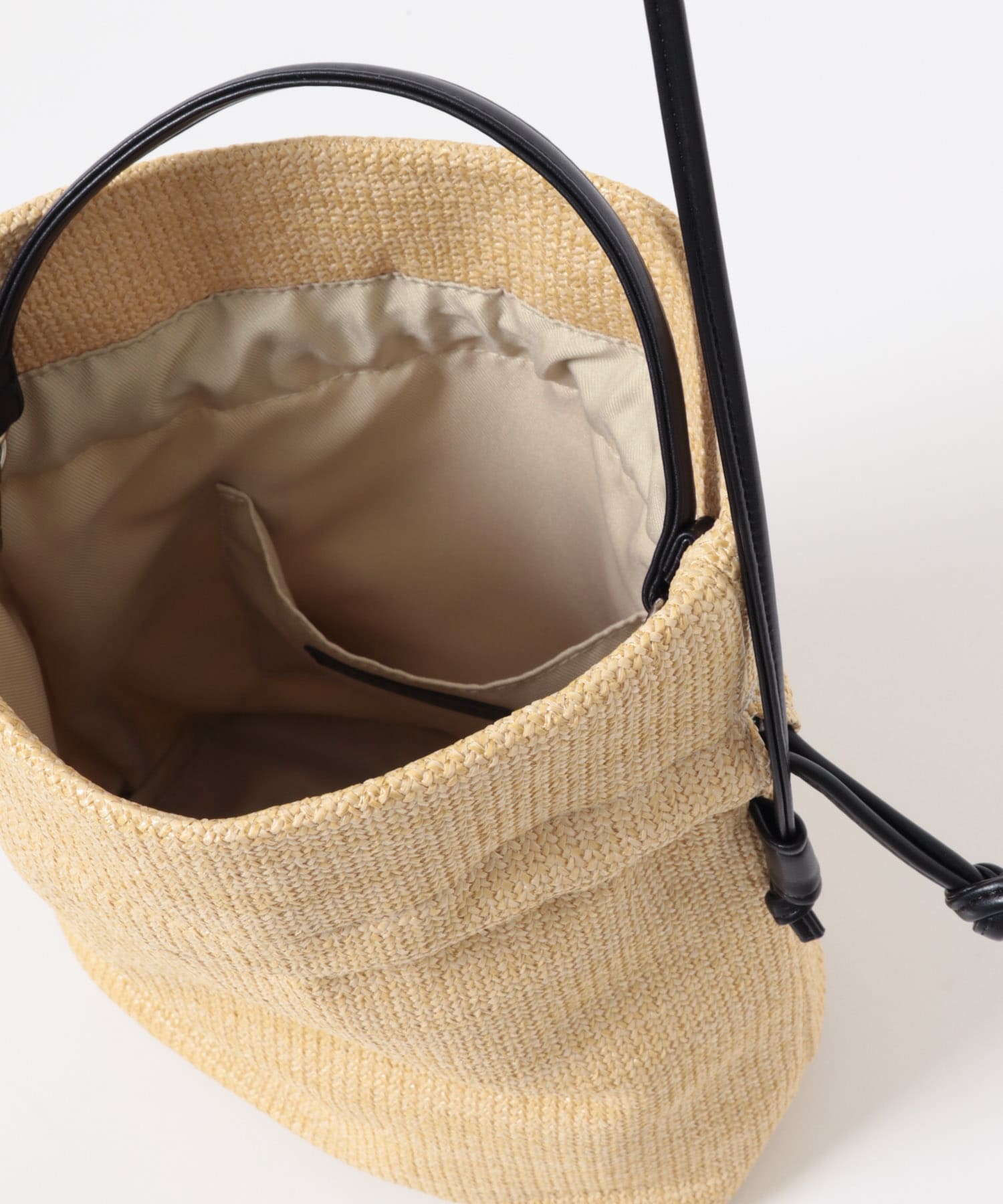 Y.BEIGE