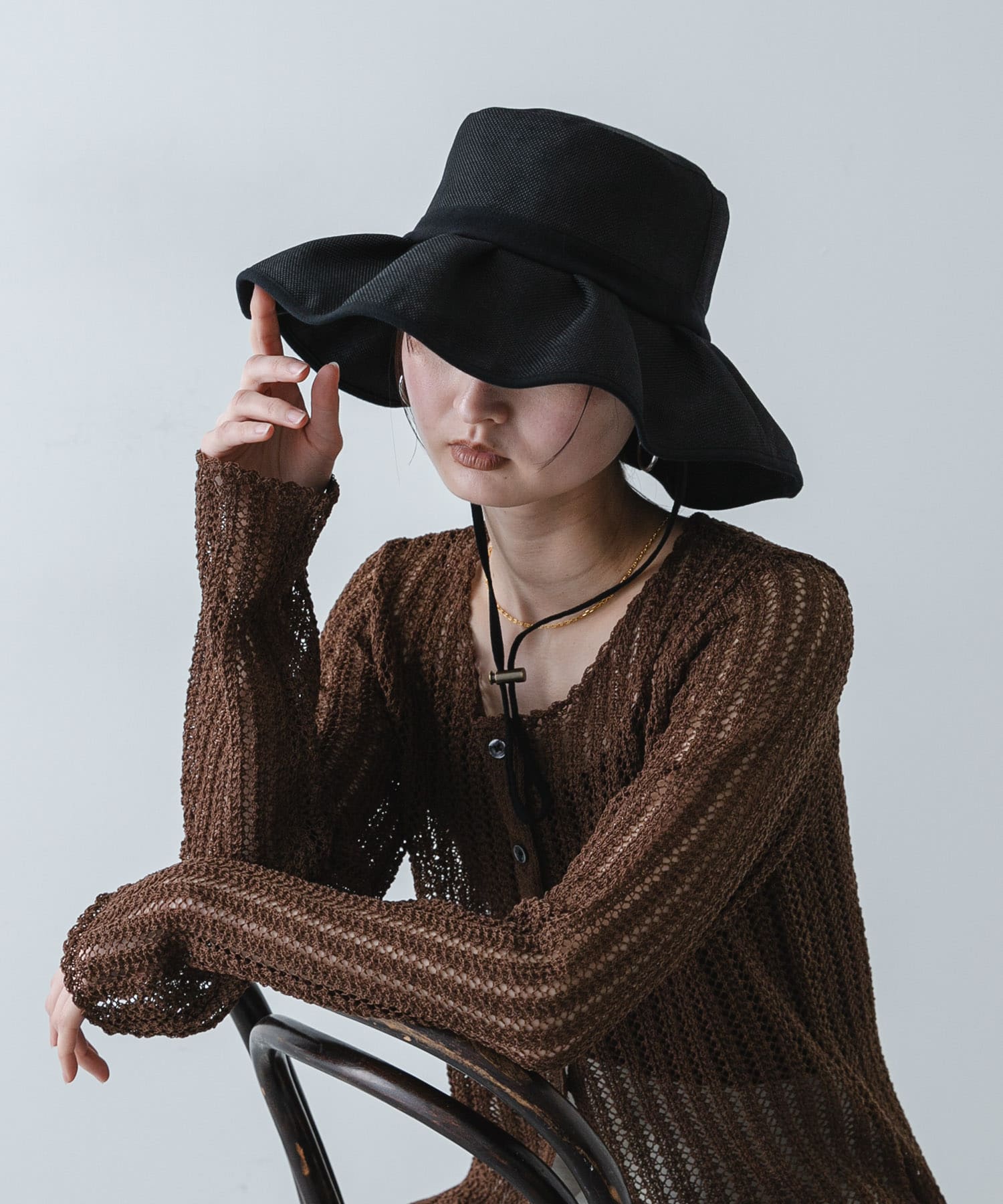 ジュートライクフリルハット BLACK One