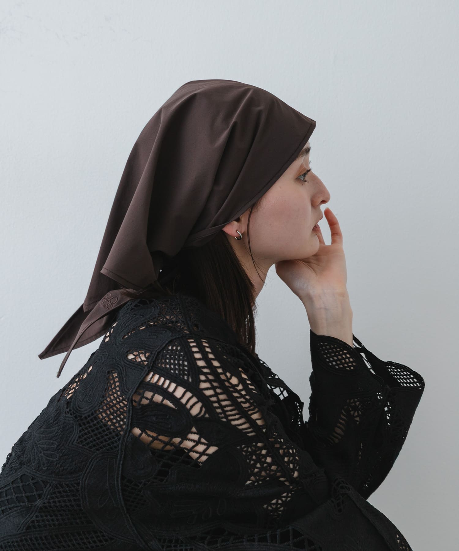 撥水シシュウスカーフ BROWN One