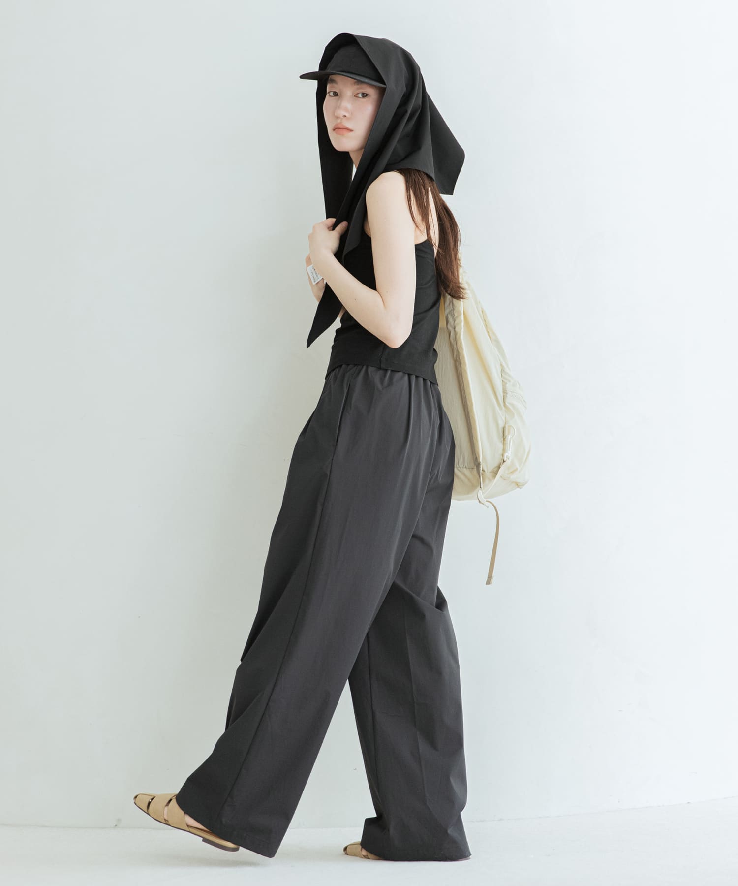 撥水シシュウスカーフ BLACK One