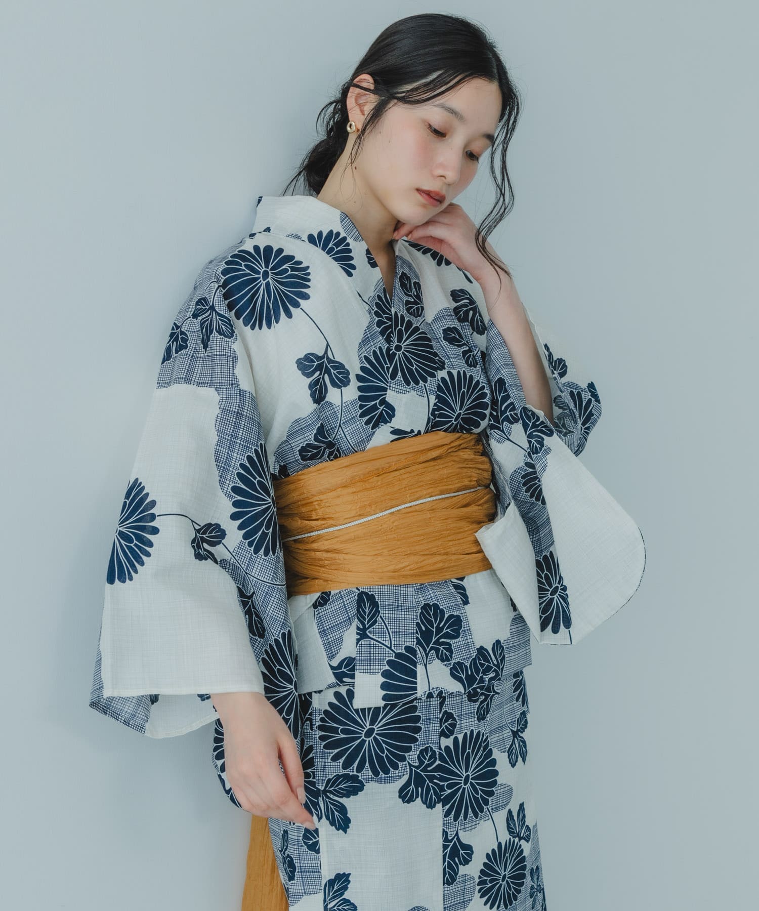 身長 : 168cm サイズ : one